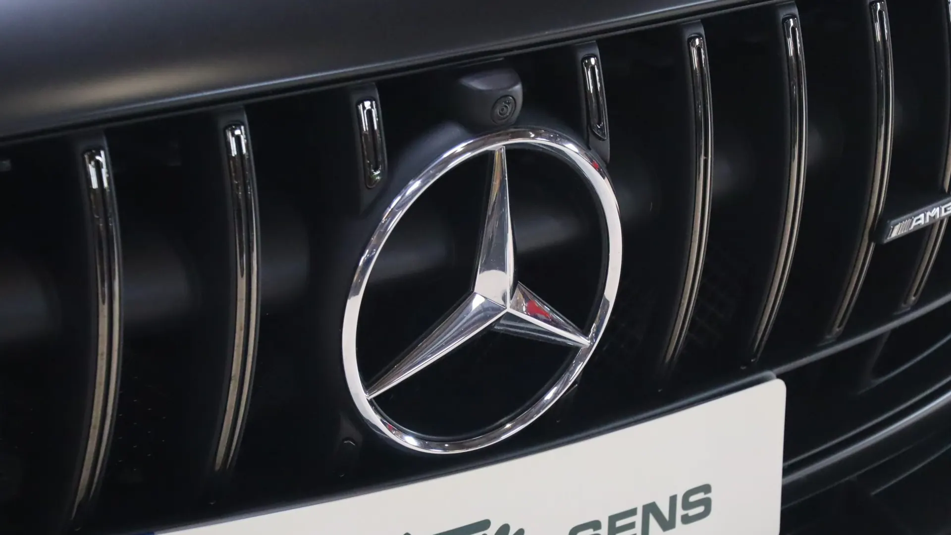 Mercedes-Benz AMG GT — photo 42