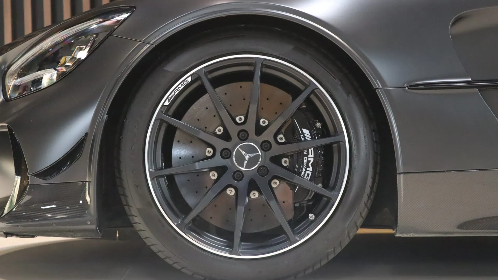 Mercedes-Benz AMG GT — photo 49