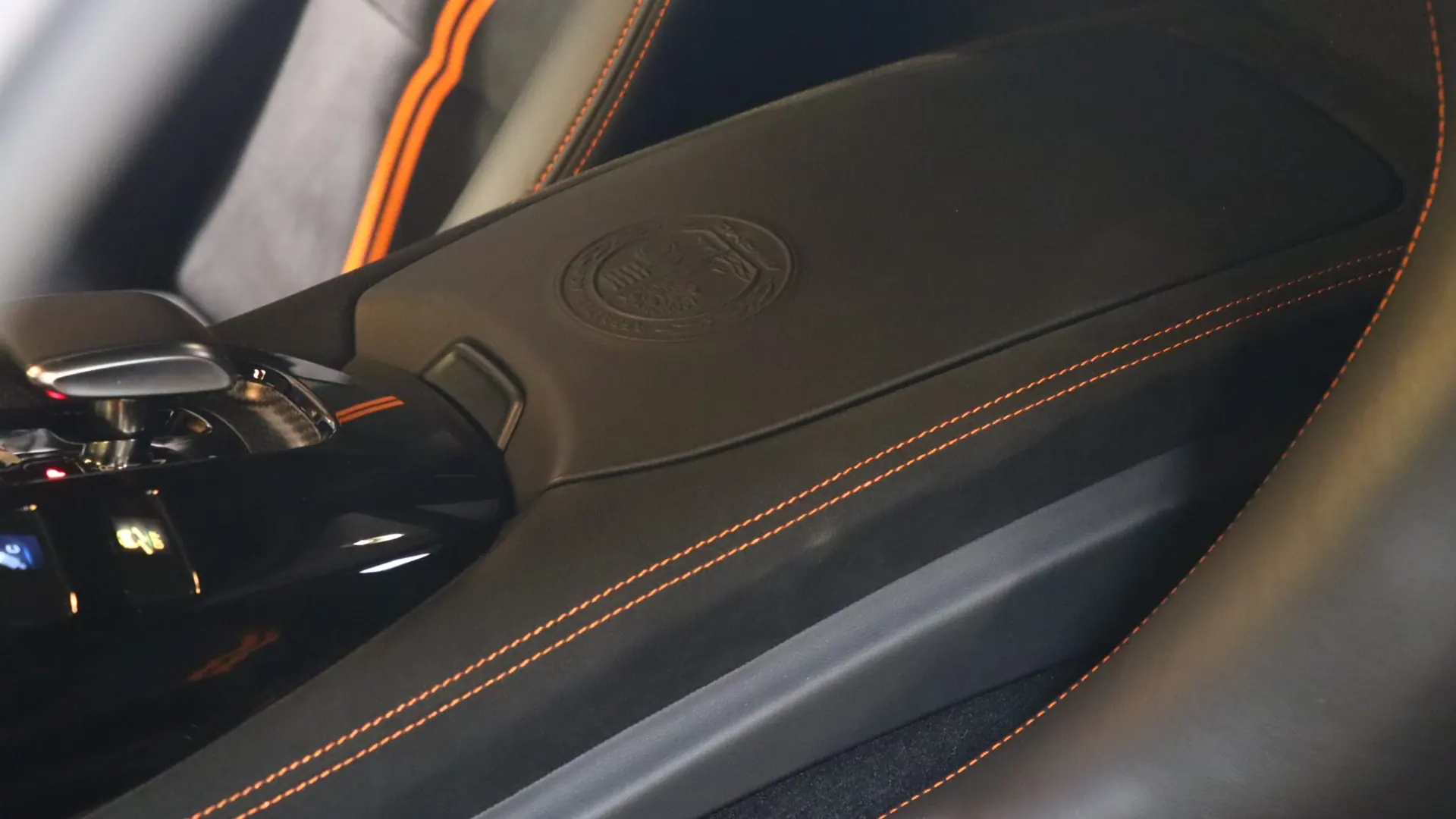 Mercedes-Benz AMG GT — photo 33