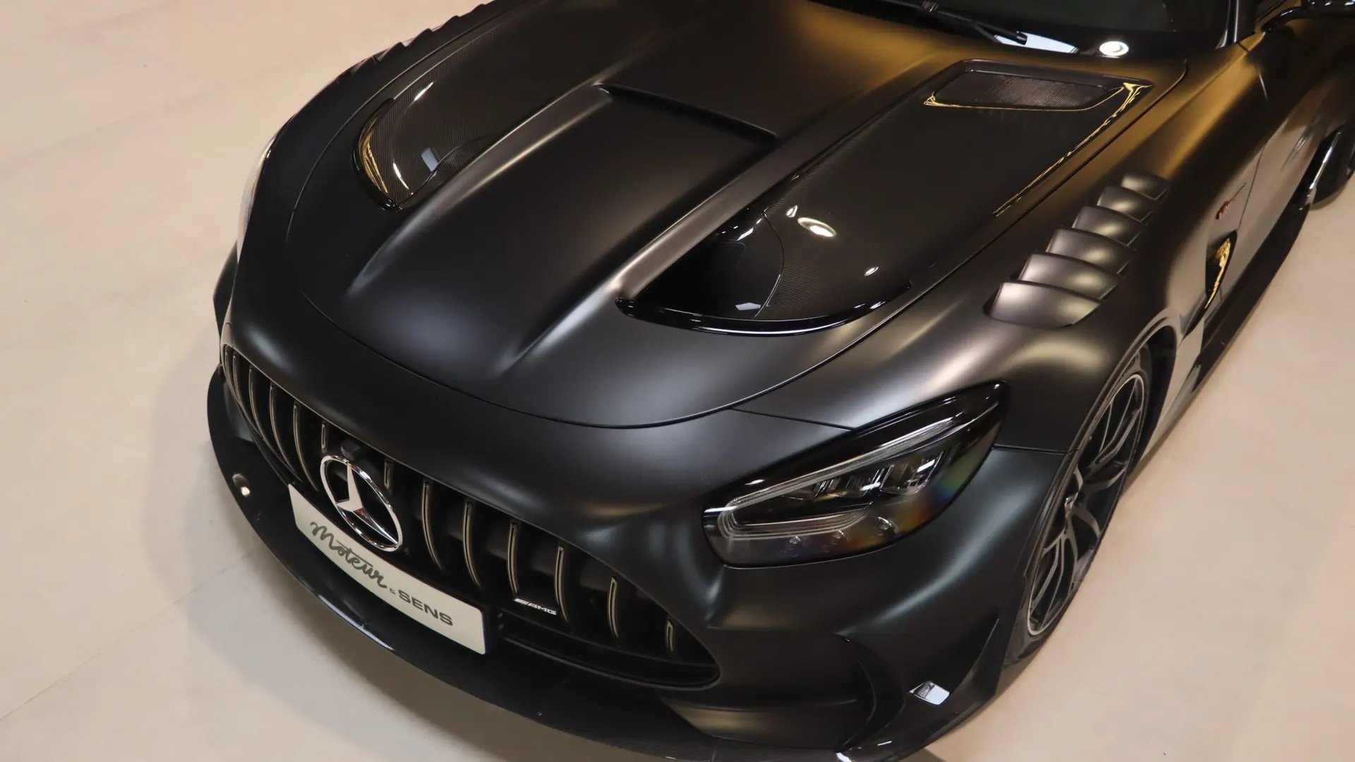 Mercedes-Benz AMG GT — photo 40