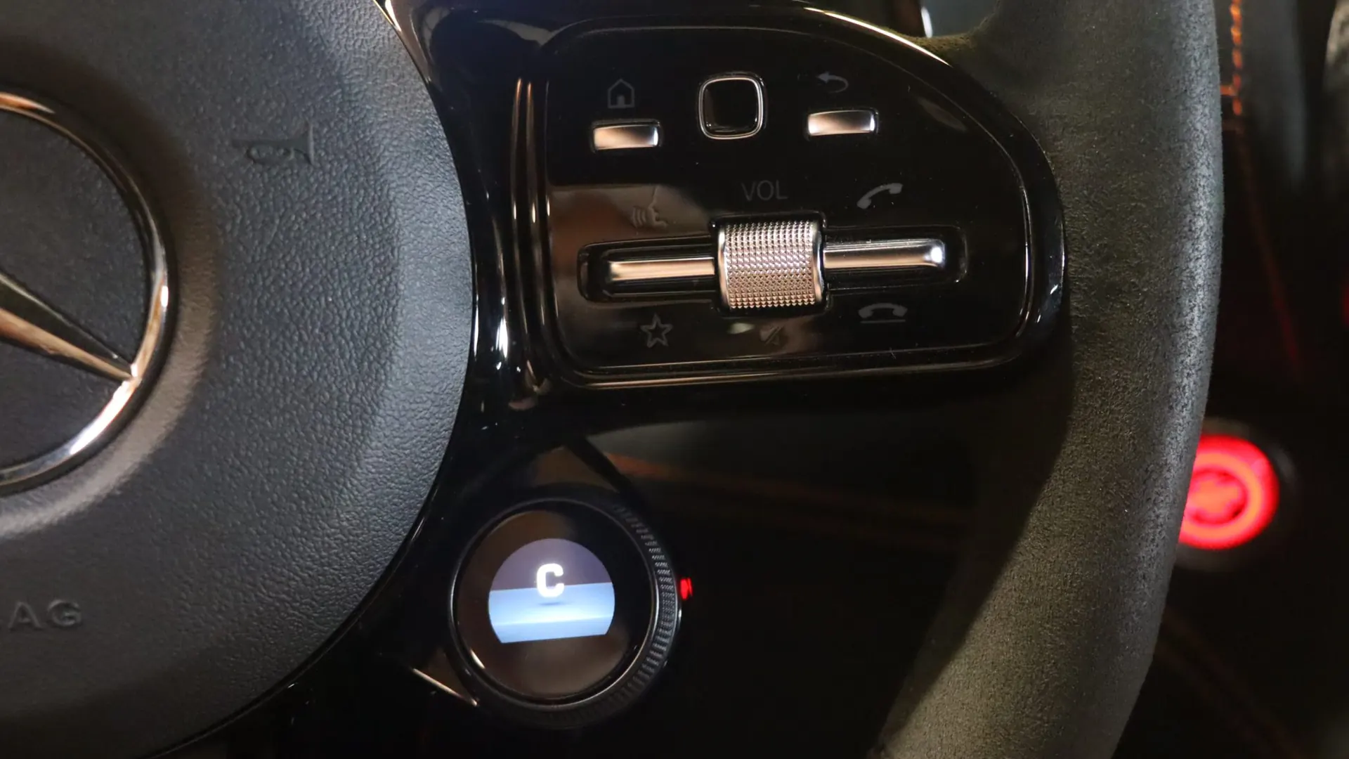 Mercedes-Benz AMG GT — photo 20