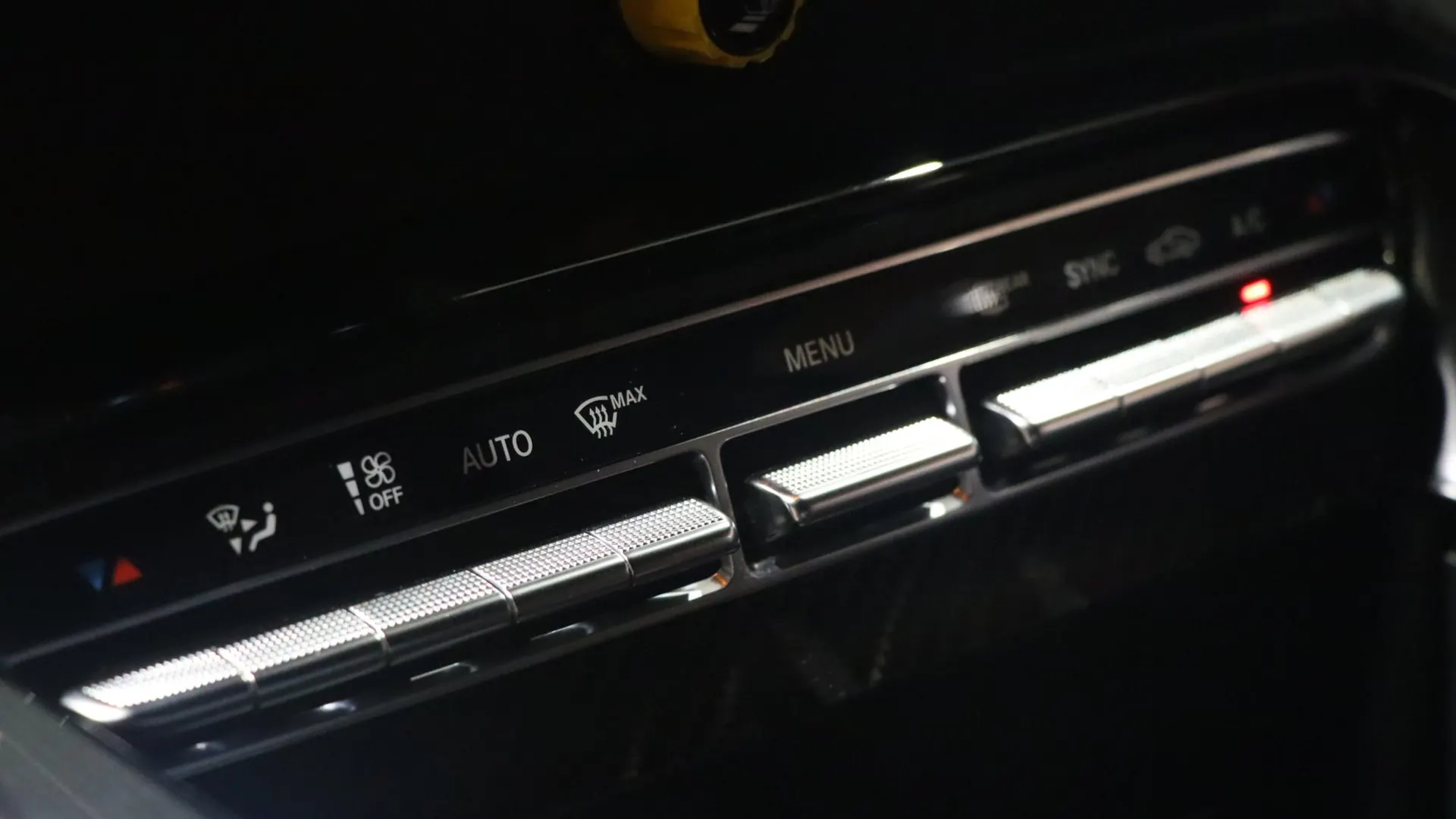Mercedes-Benz AMG GT — photo 30