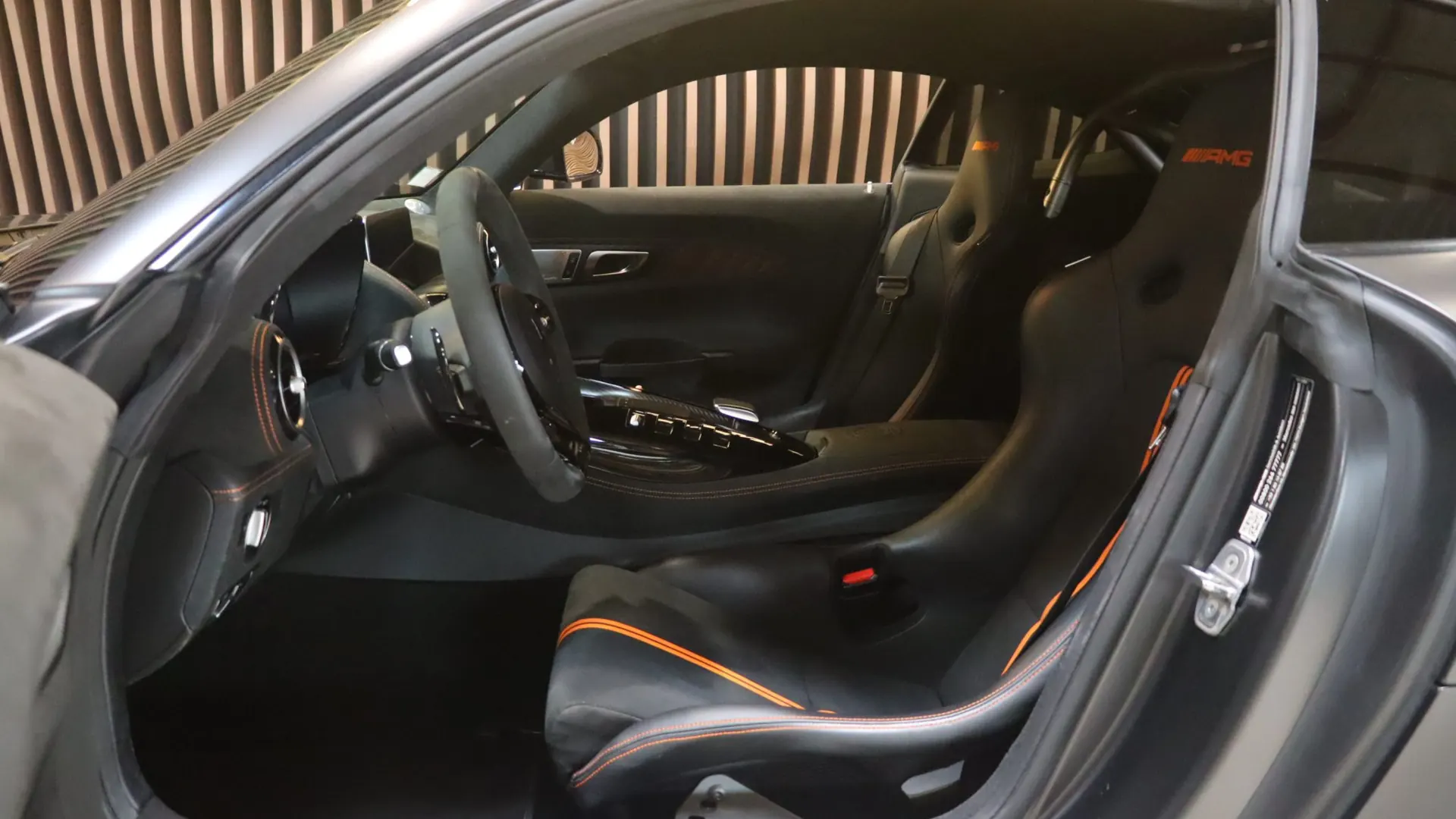 Mercedes-Benz AMG GT — photo 7