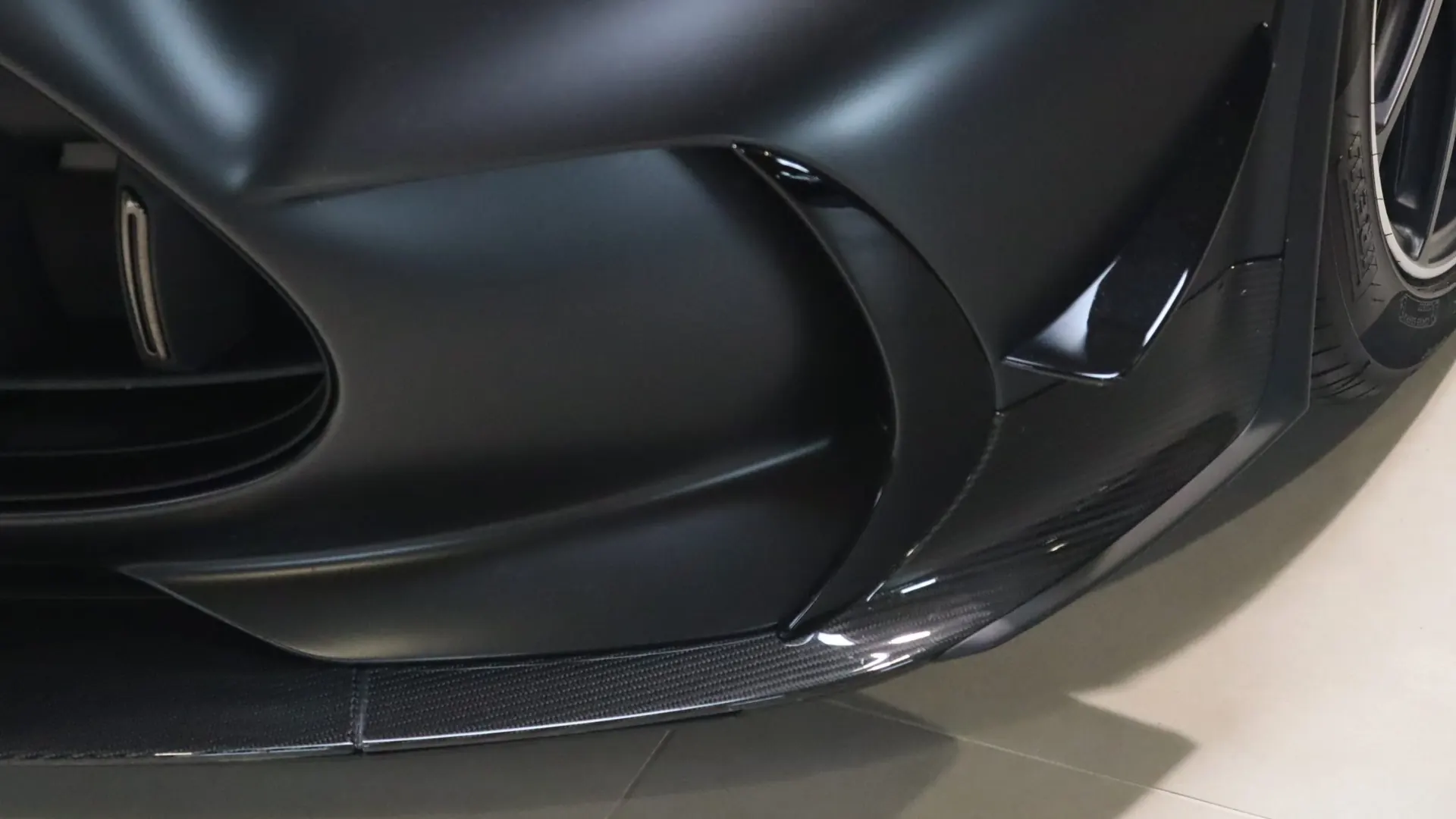 Mercedes-Benz AMG GT — photo 44