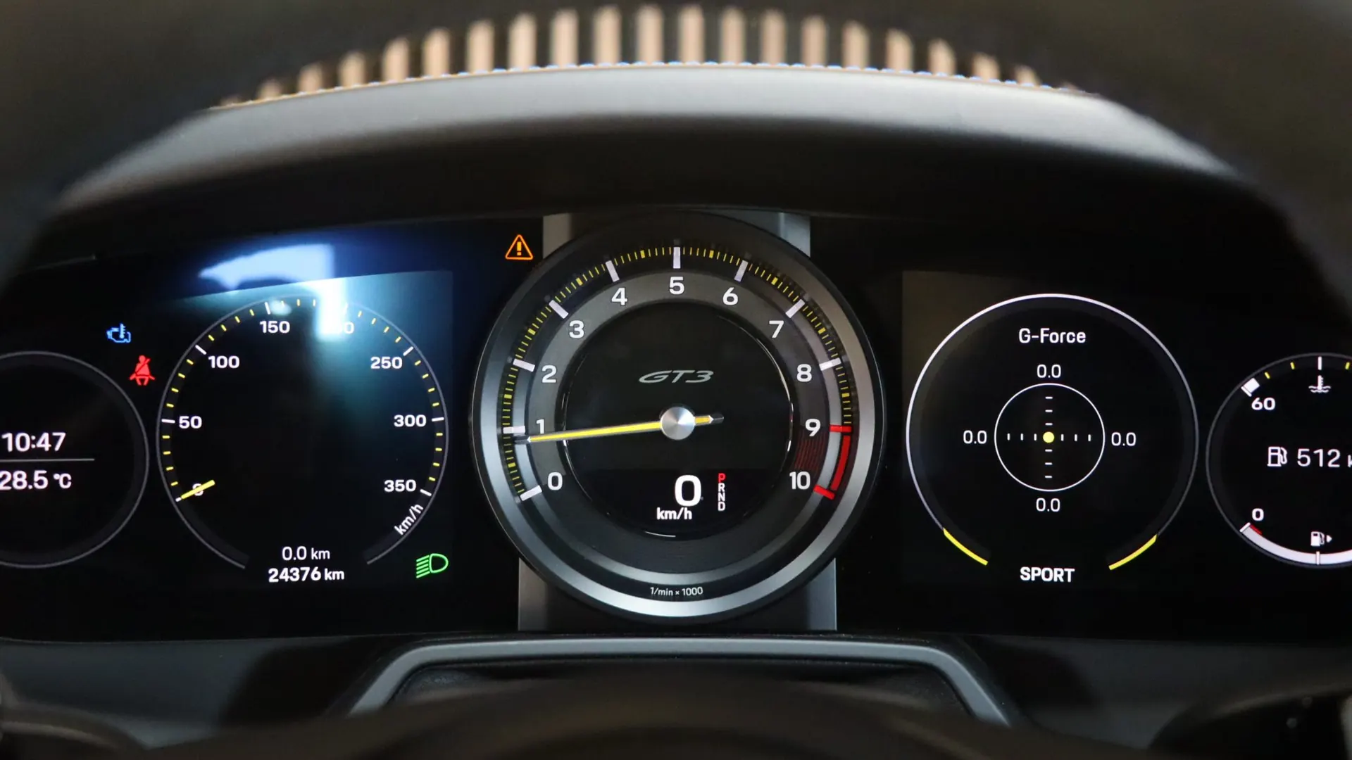 Porsche 911 — photo 25