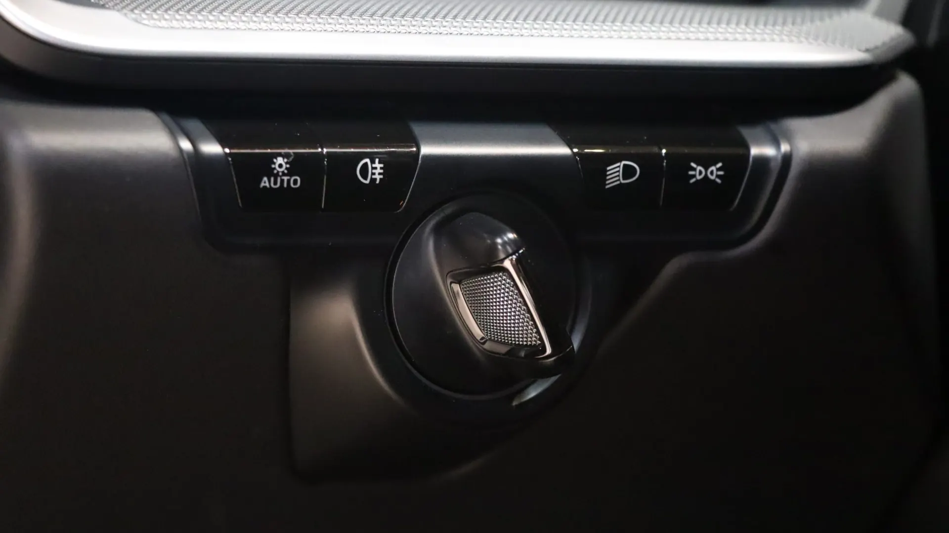 Porsche 911 — photo 18