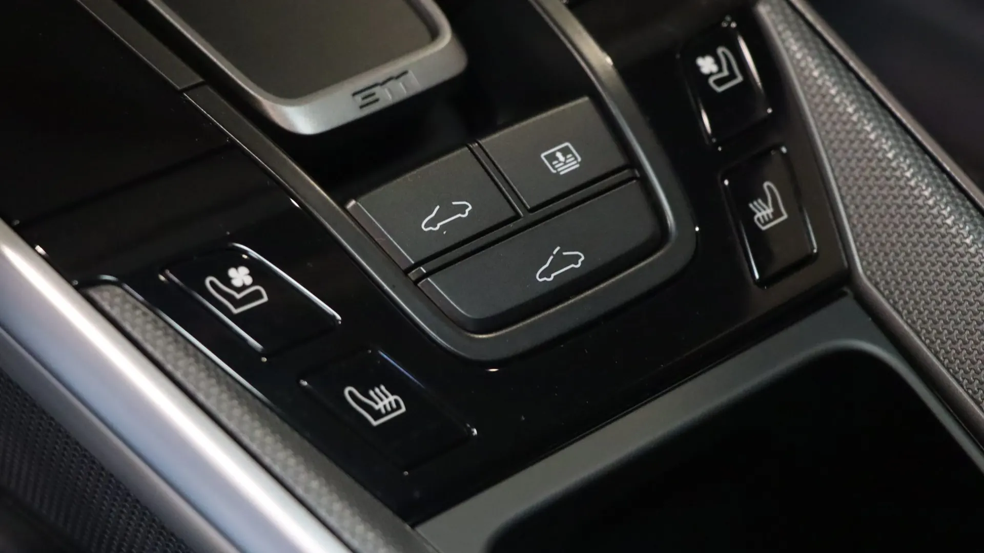 Porsche 911 — photo 36