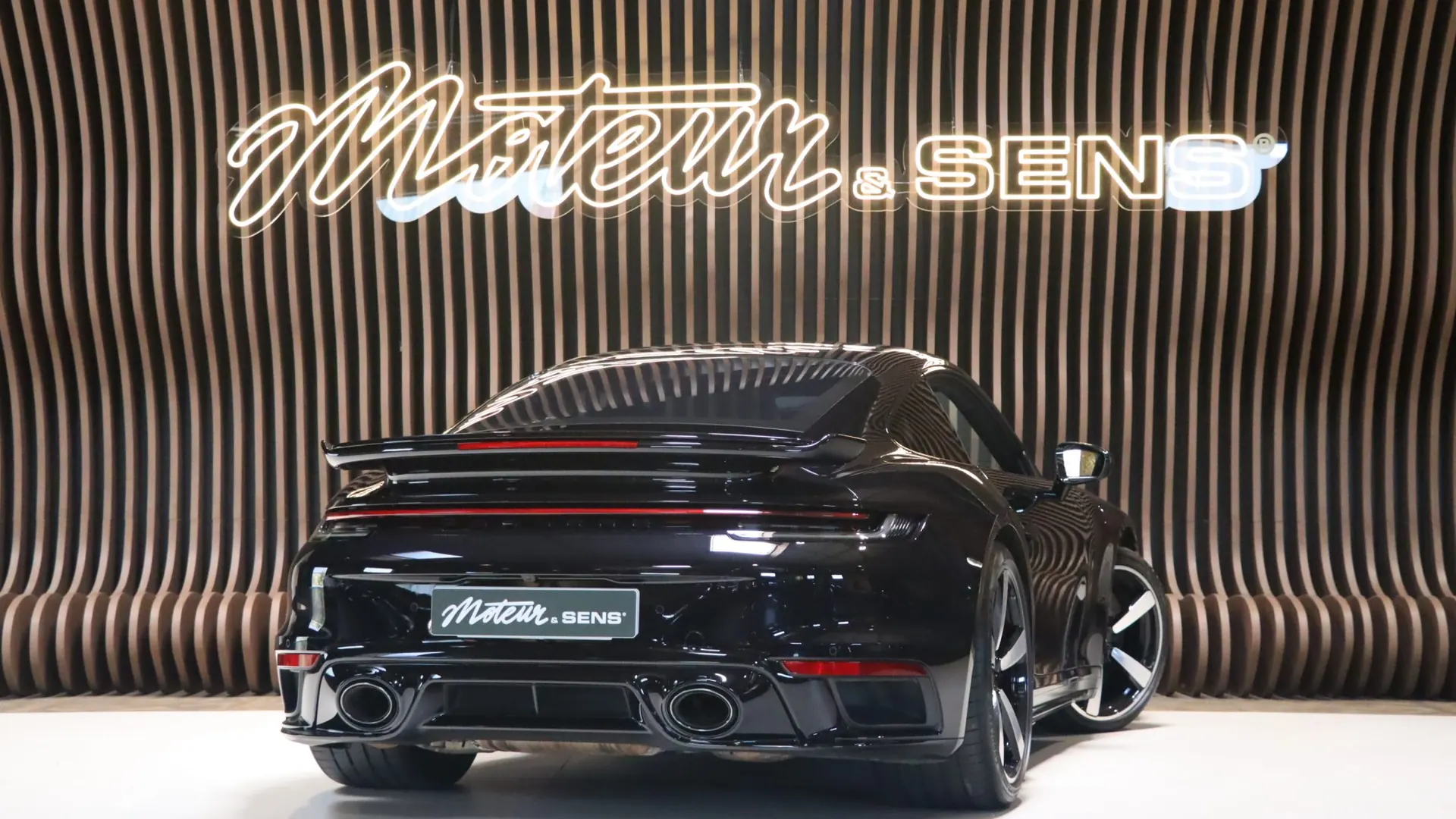 Porsche 911 — photo 2