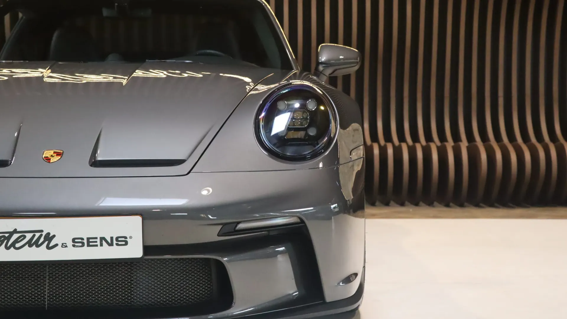 Porsche 911 — photo 40