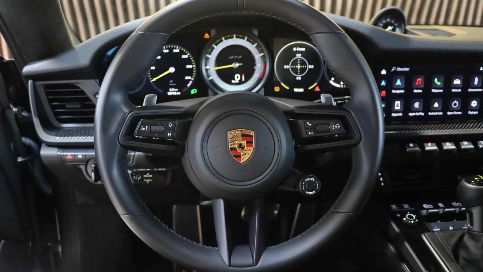 Porsche 911 — photo 9