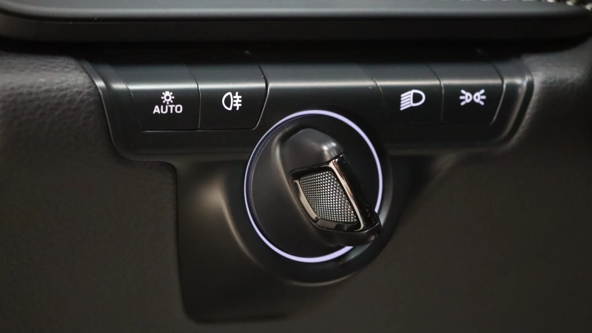 Porsche 911 — photo 18