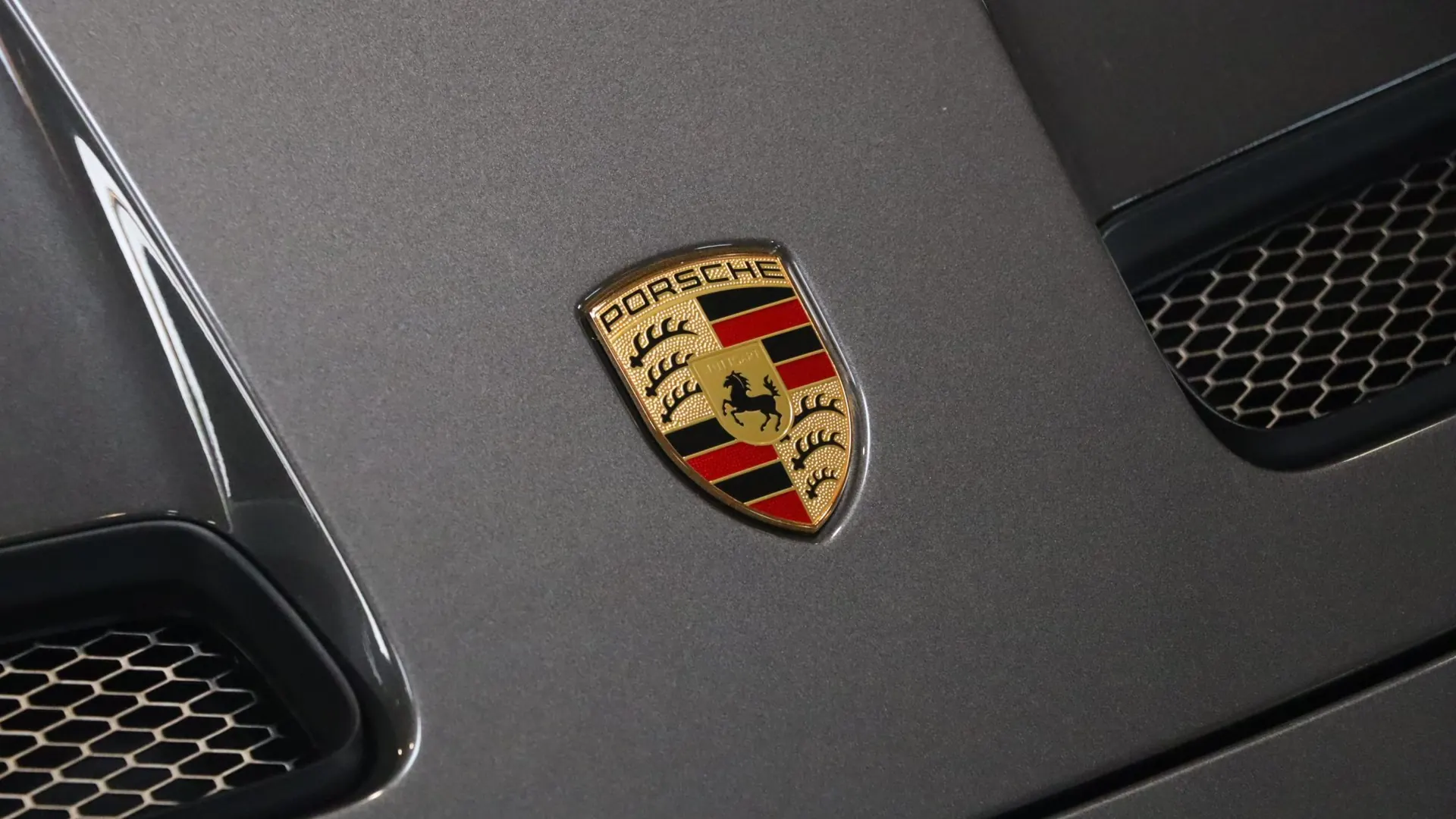 Porsche 911 — photo 43