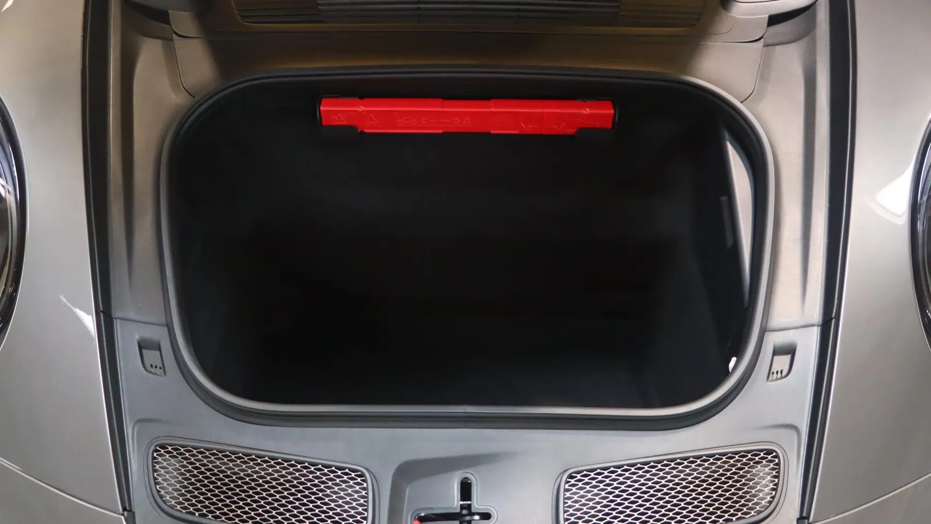 Porsche 911 — photo 44