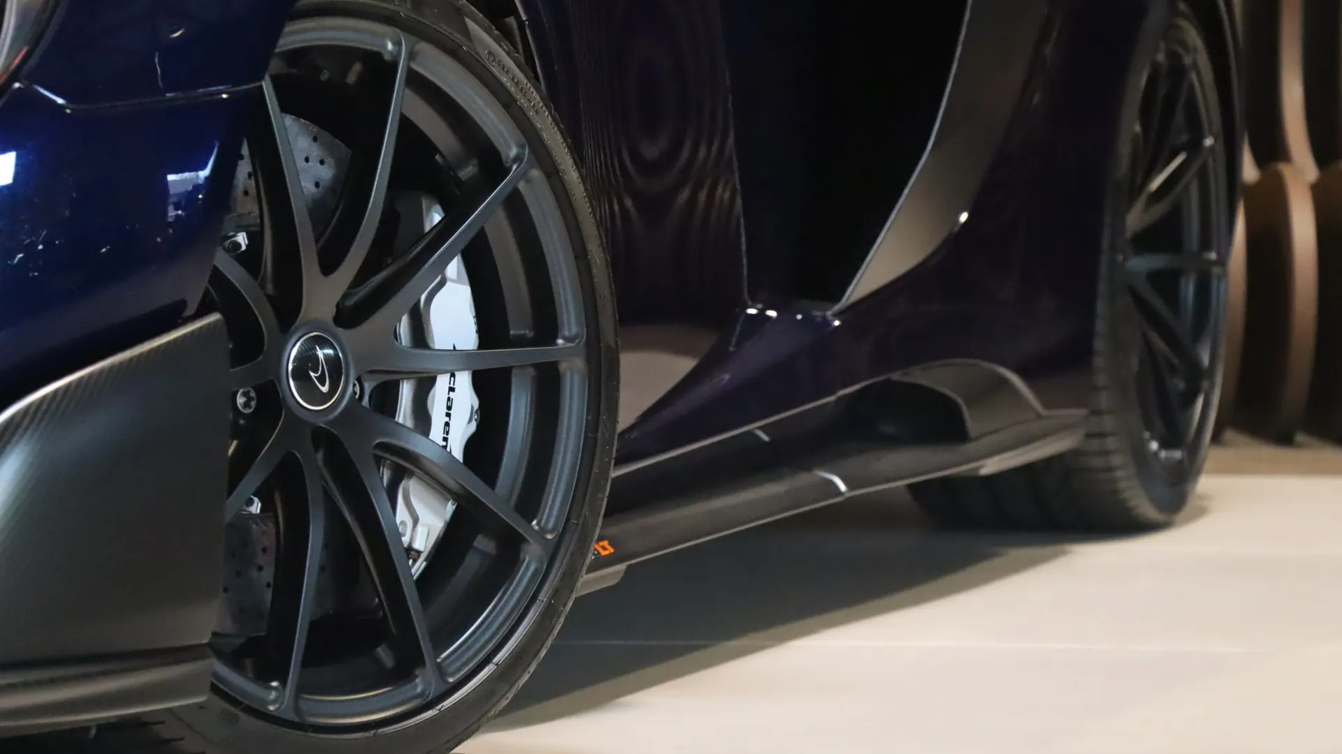 McLaren 675LT — photo 39