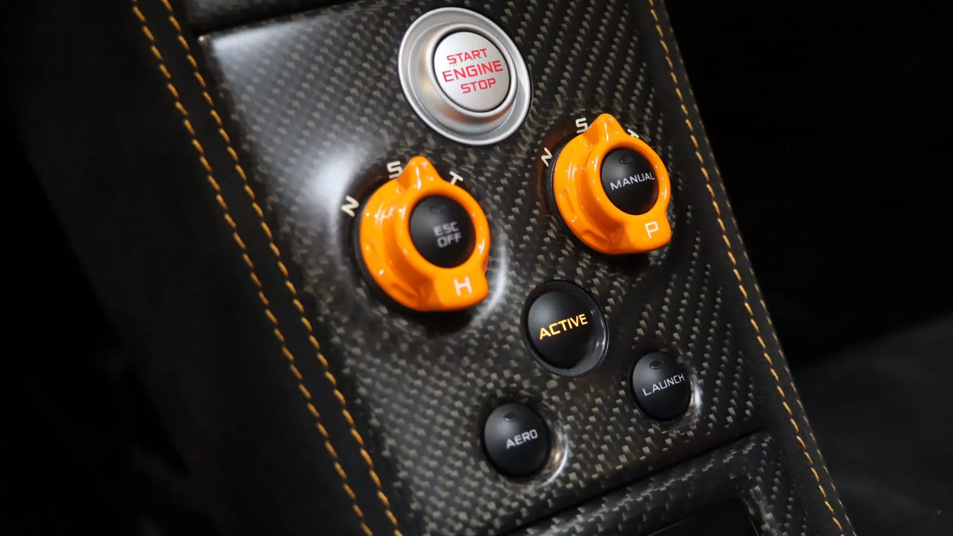 McLaren 675LT — photo 26