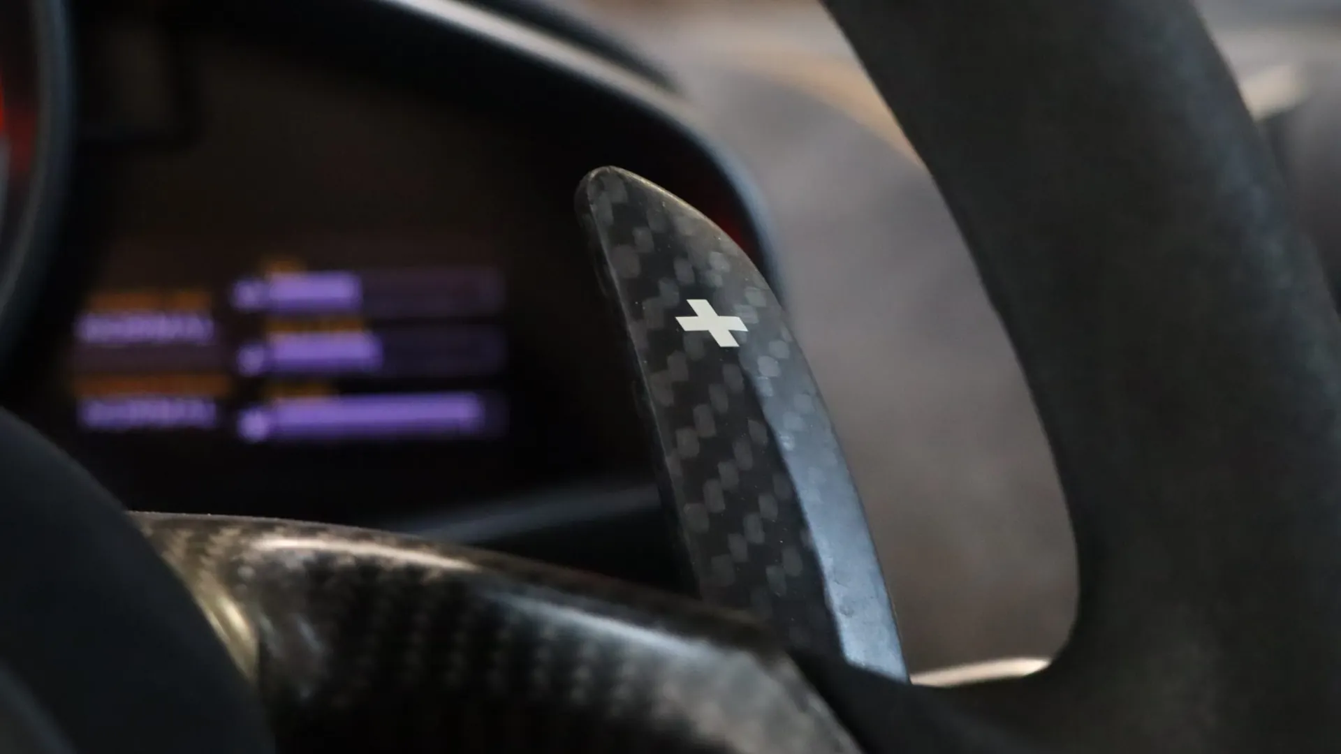 McLaren 675LT — photo 18