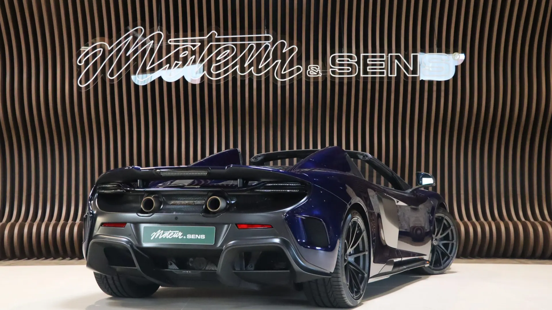 McLaren 675LT — photo 2