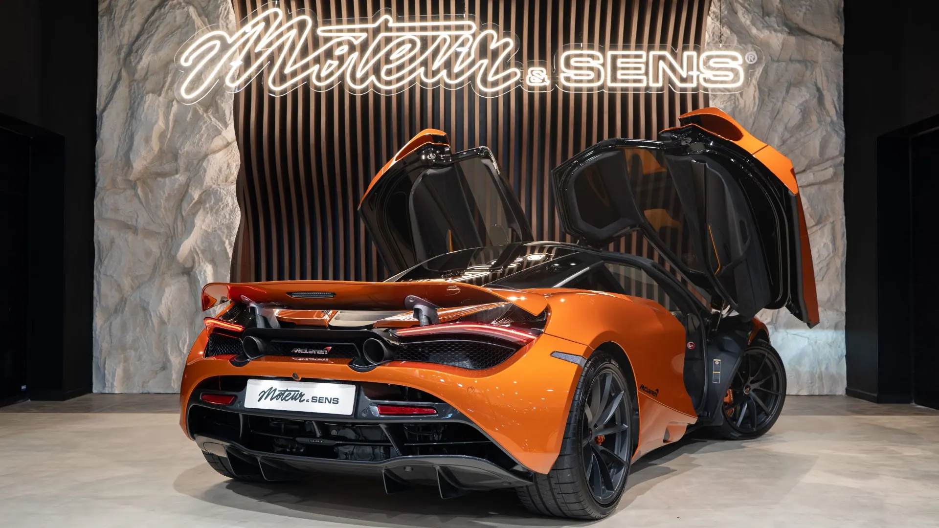 McLaren 720S — photo 29