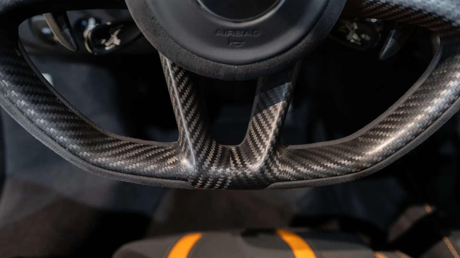 McLaren 720S — photo 19