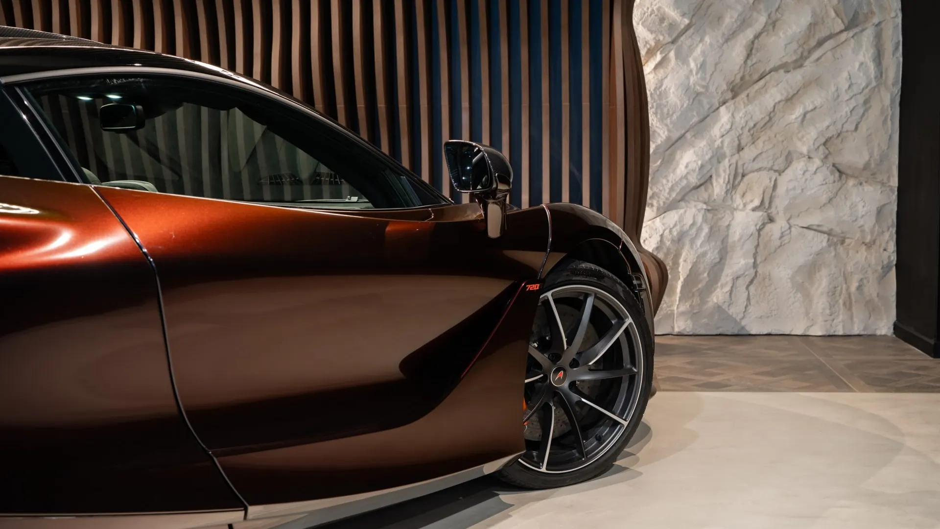 McLaren 720S — photo 43