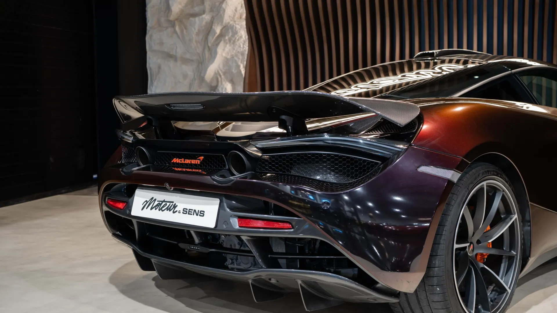 McLaren 720S — photo 41