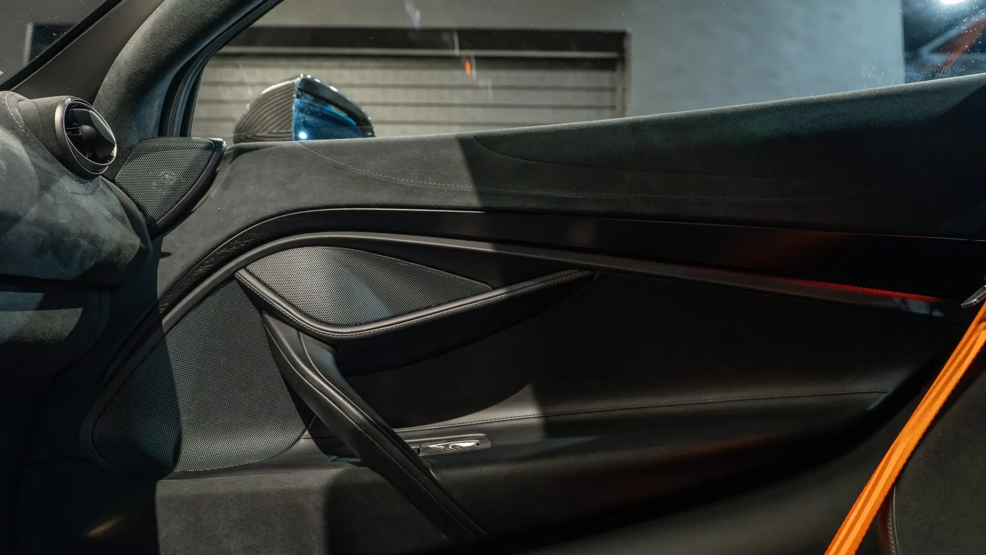 McLaren 720S — photo 18
