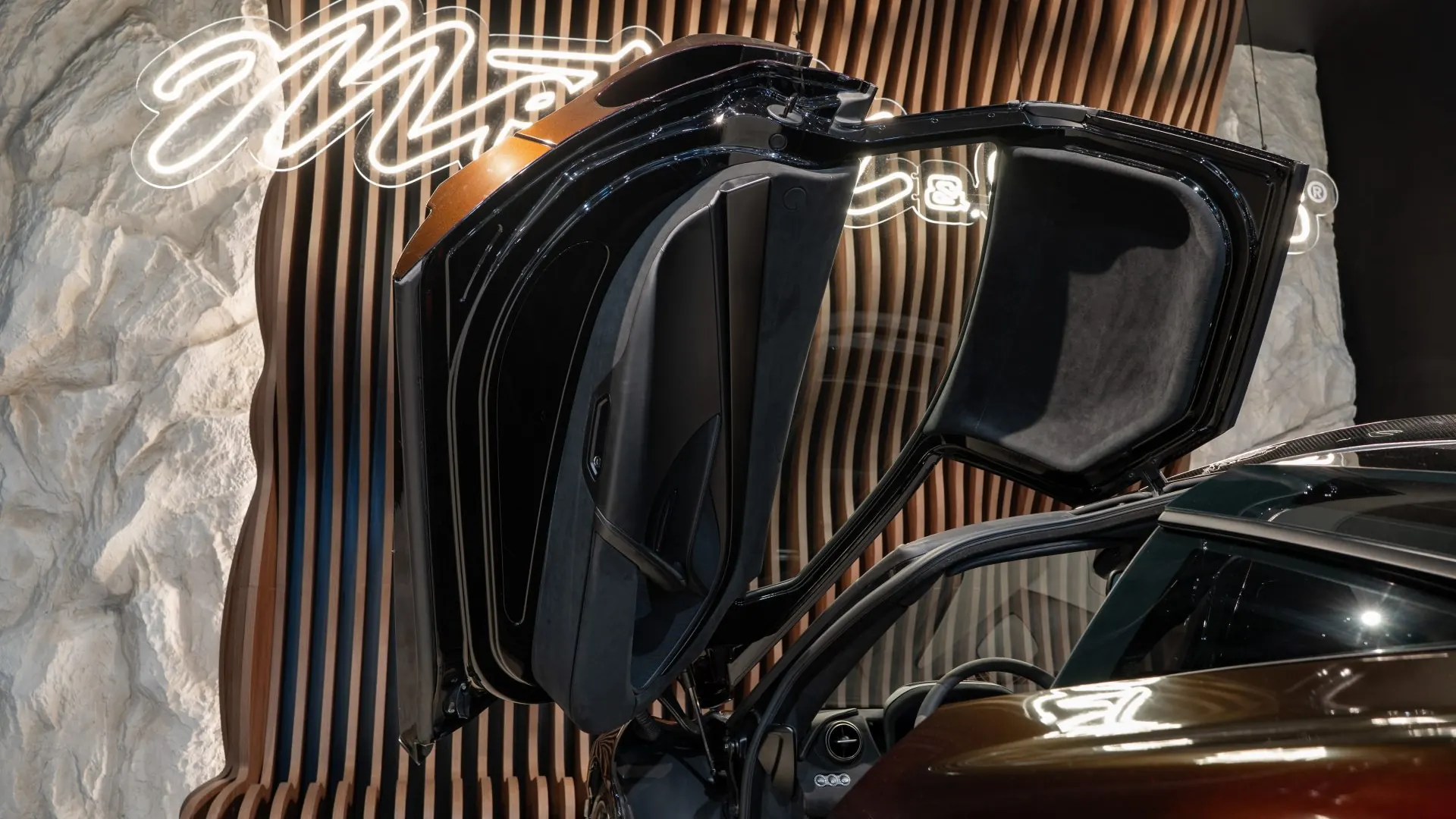 McLaren 720S — photo 7