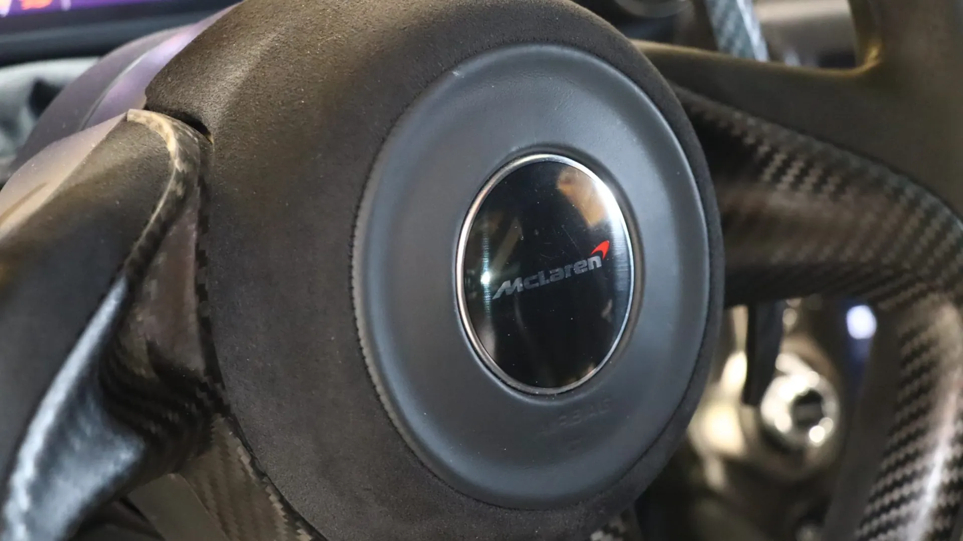McLaren 720S — photo 21