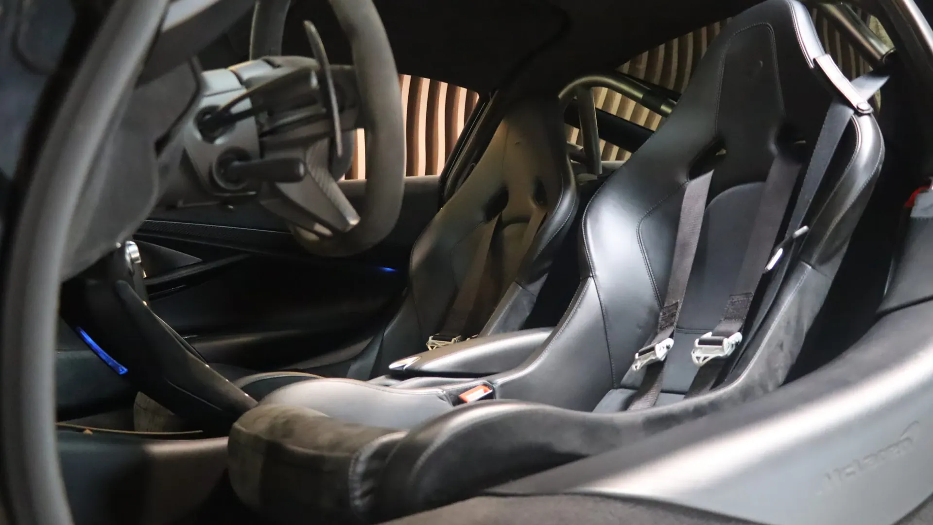 McLaren 720S — photo 6
