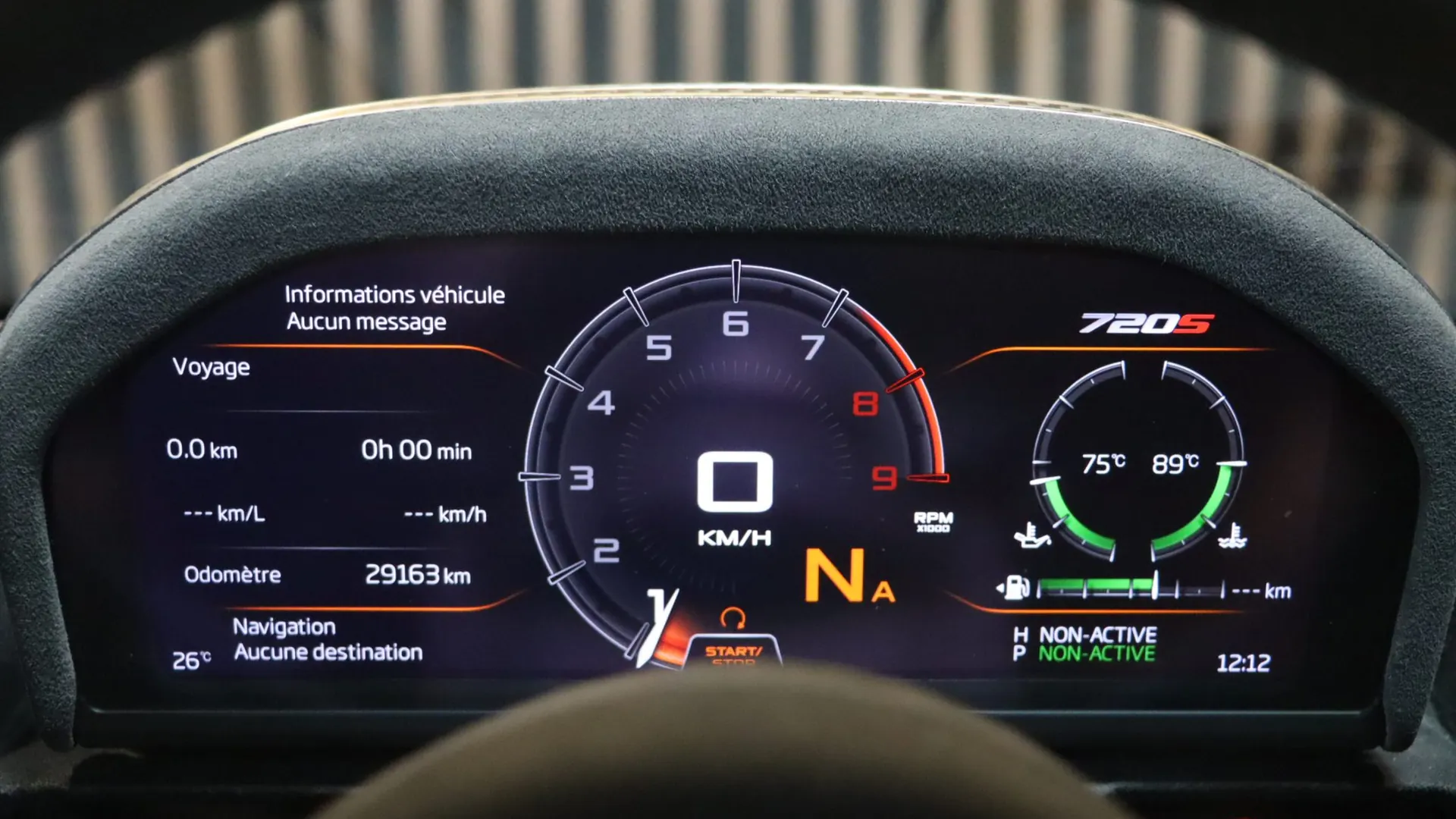 McLaren 720S — photo 23