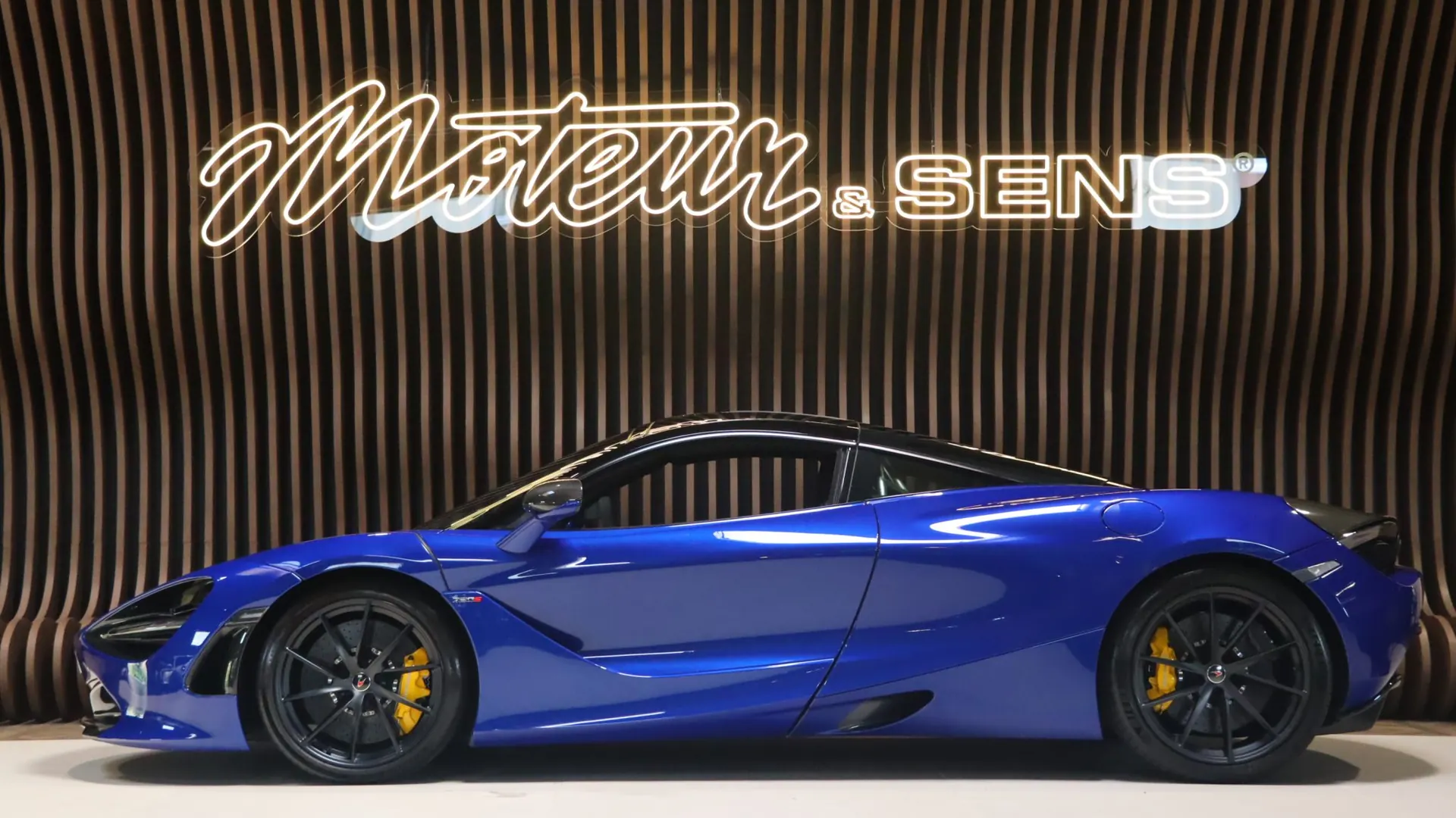 McLaren 720S — photo 5