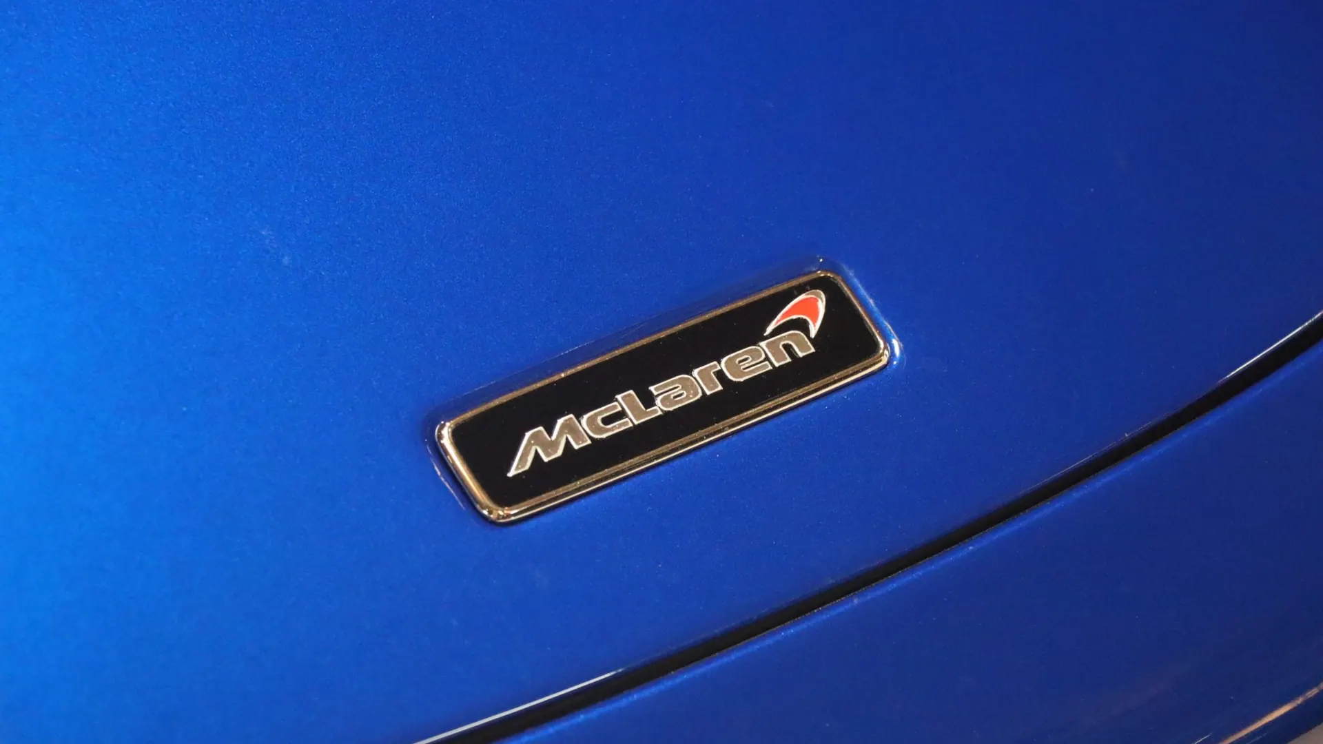 McLaren 720S — photo 38