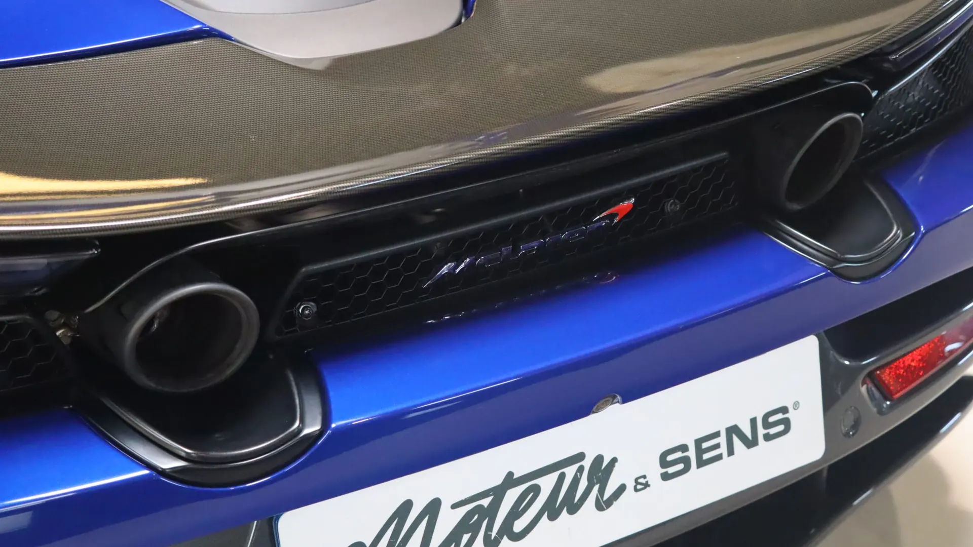 McLaren 720S — photo 46