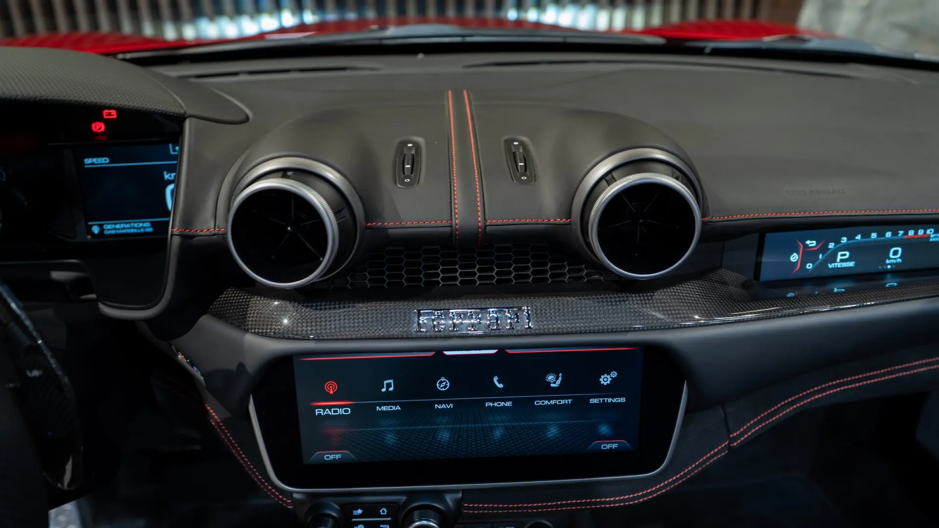 Ferrari Portofino — photo 25