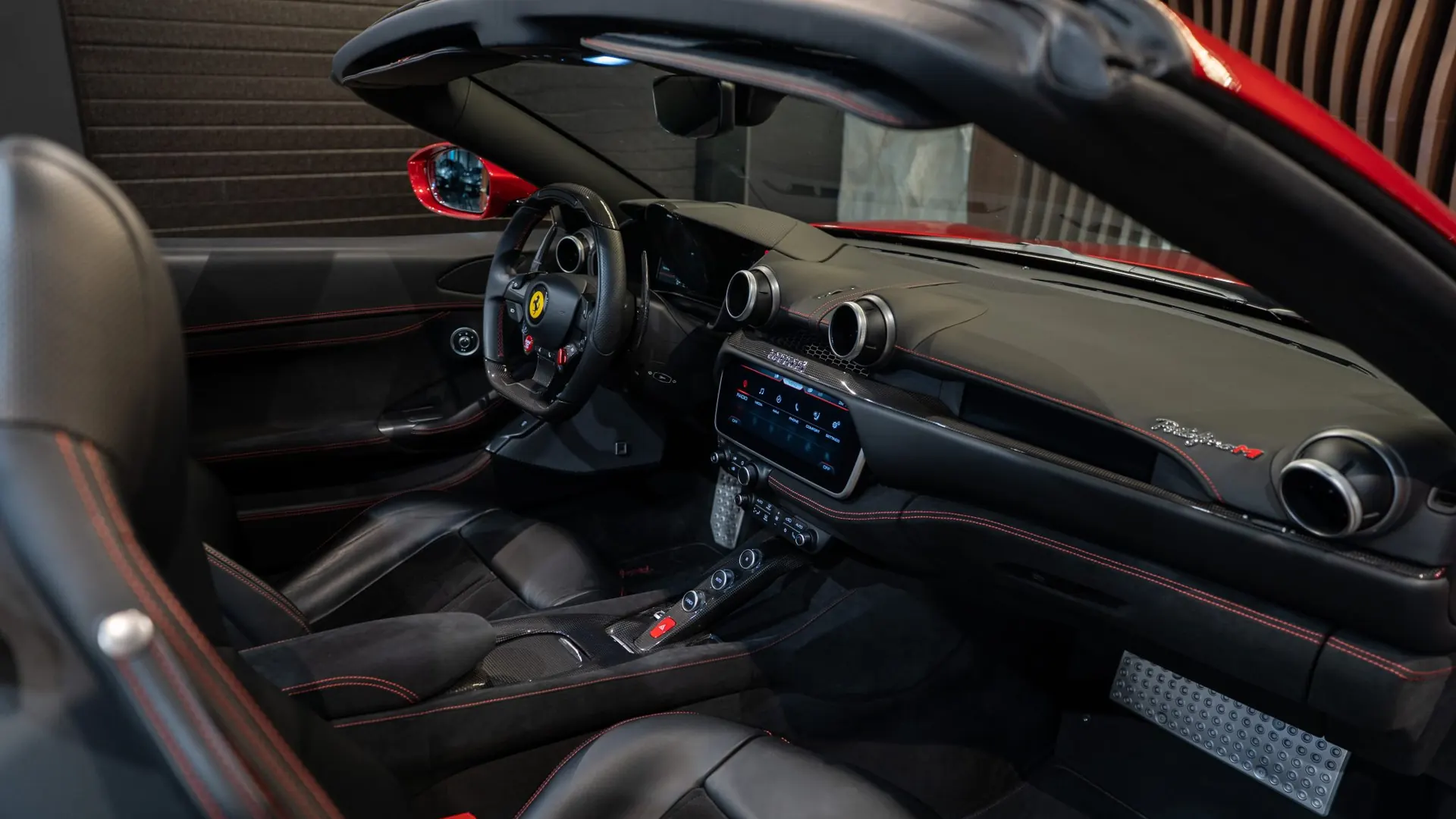 Ferrari Portofino — photo 13