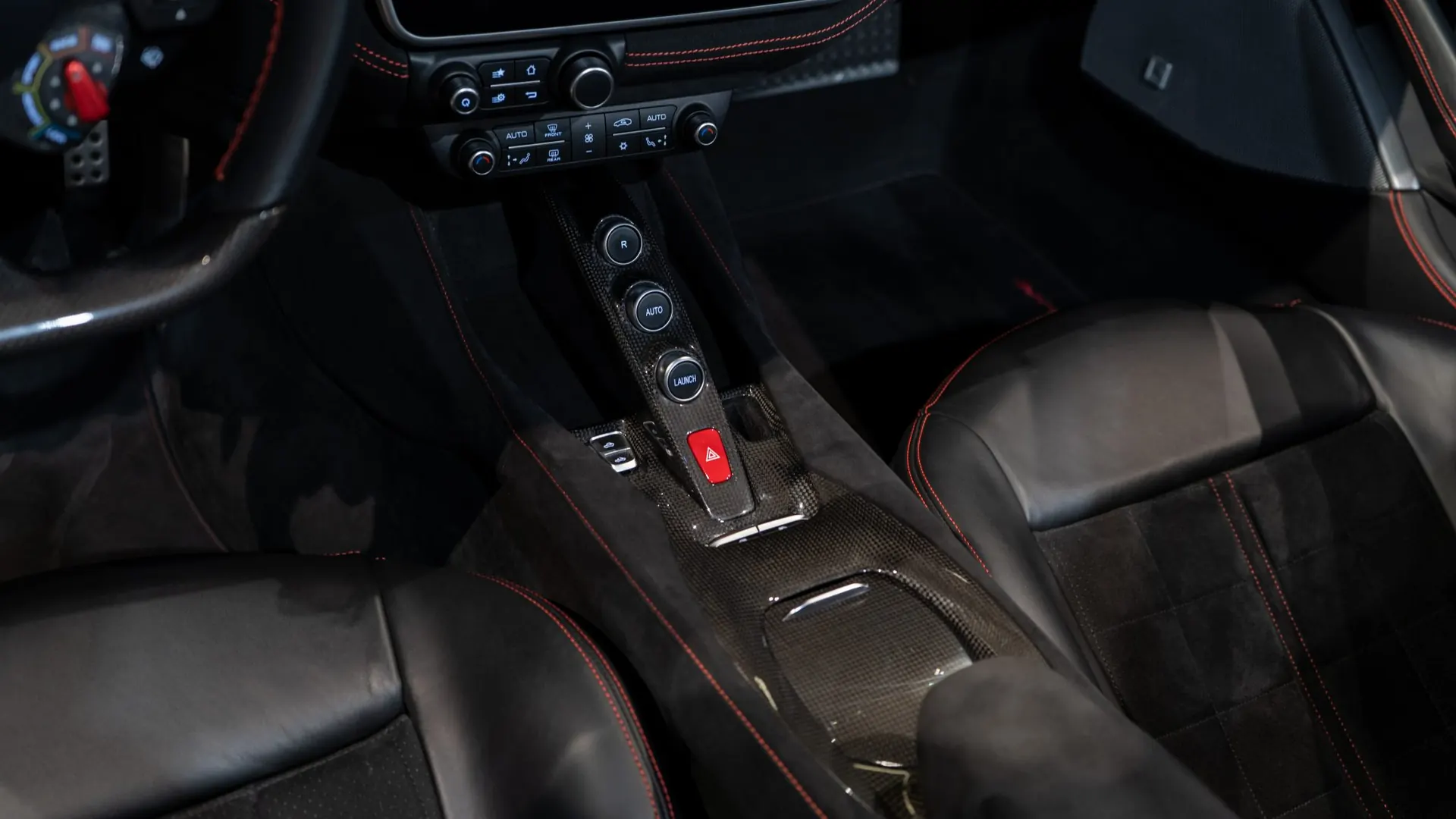 Ferrari Portofino — photo 32