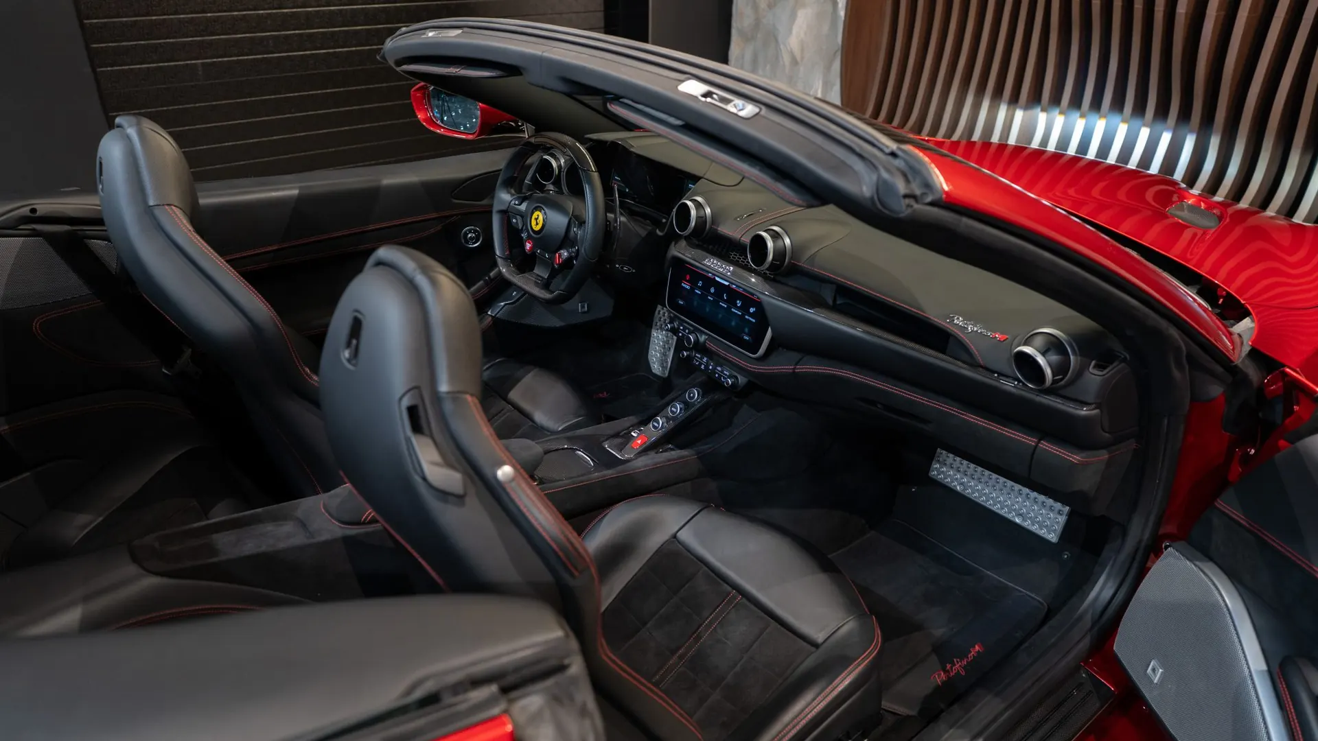 Ferrari Portofino — photo 12