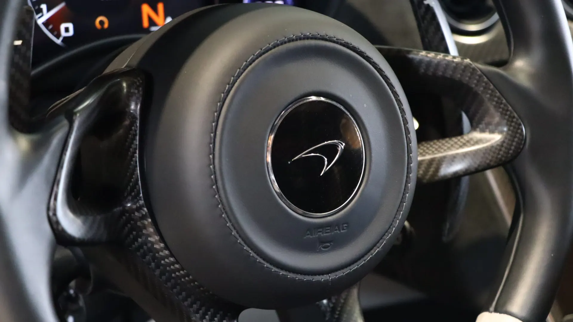 McLaren 570GT — photo 22