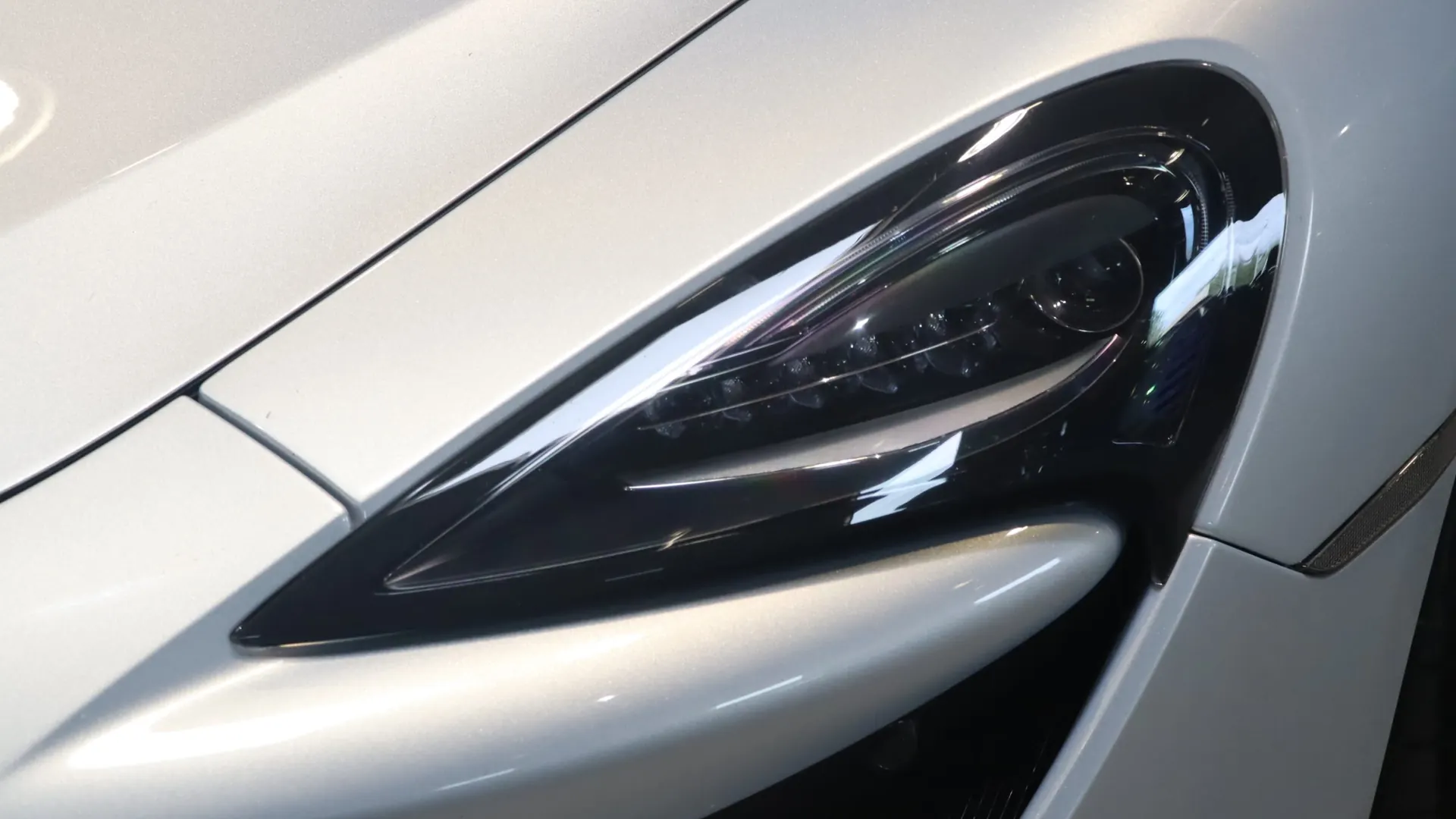 McLaren 570GT — photo 37