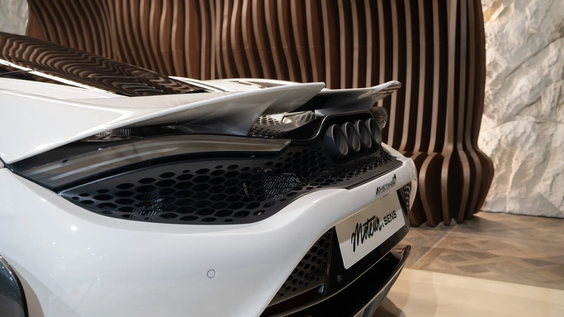 McLaren 765LT — photo 47