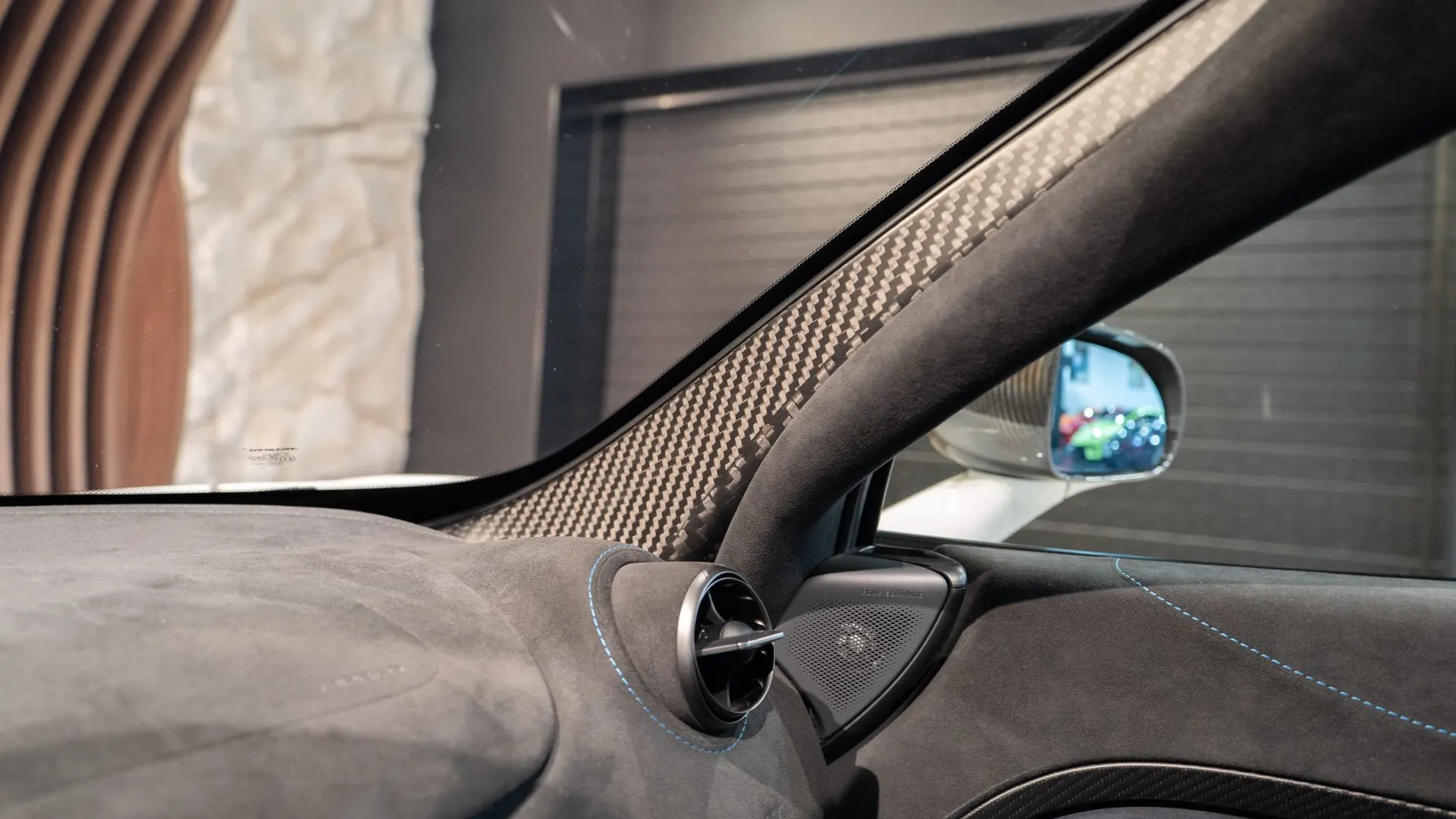 McLaren 765LT — photo 29