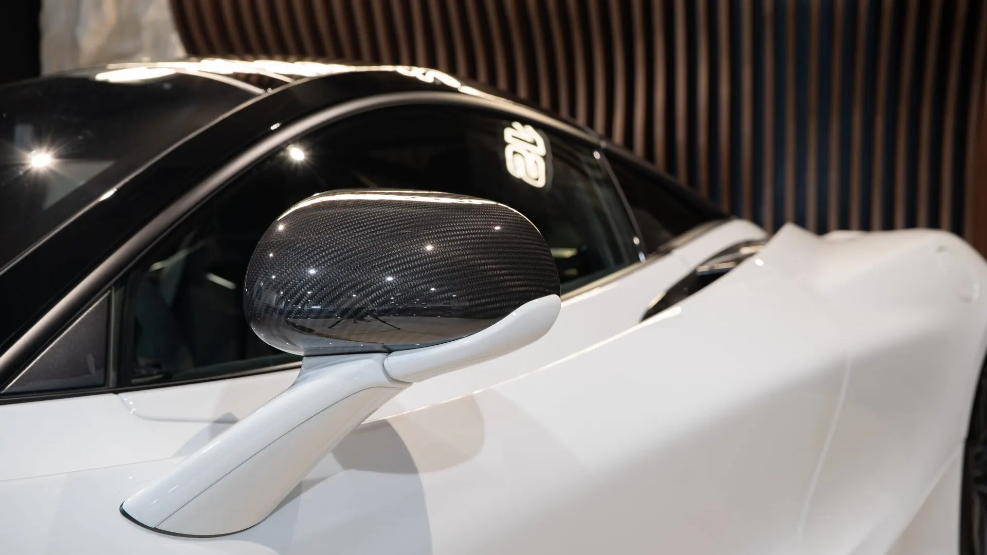 McLaren 765LT — photo 41