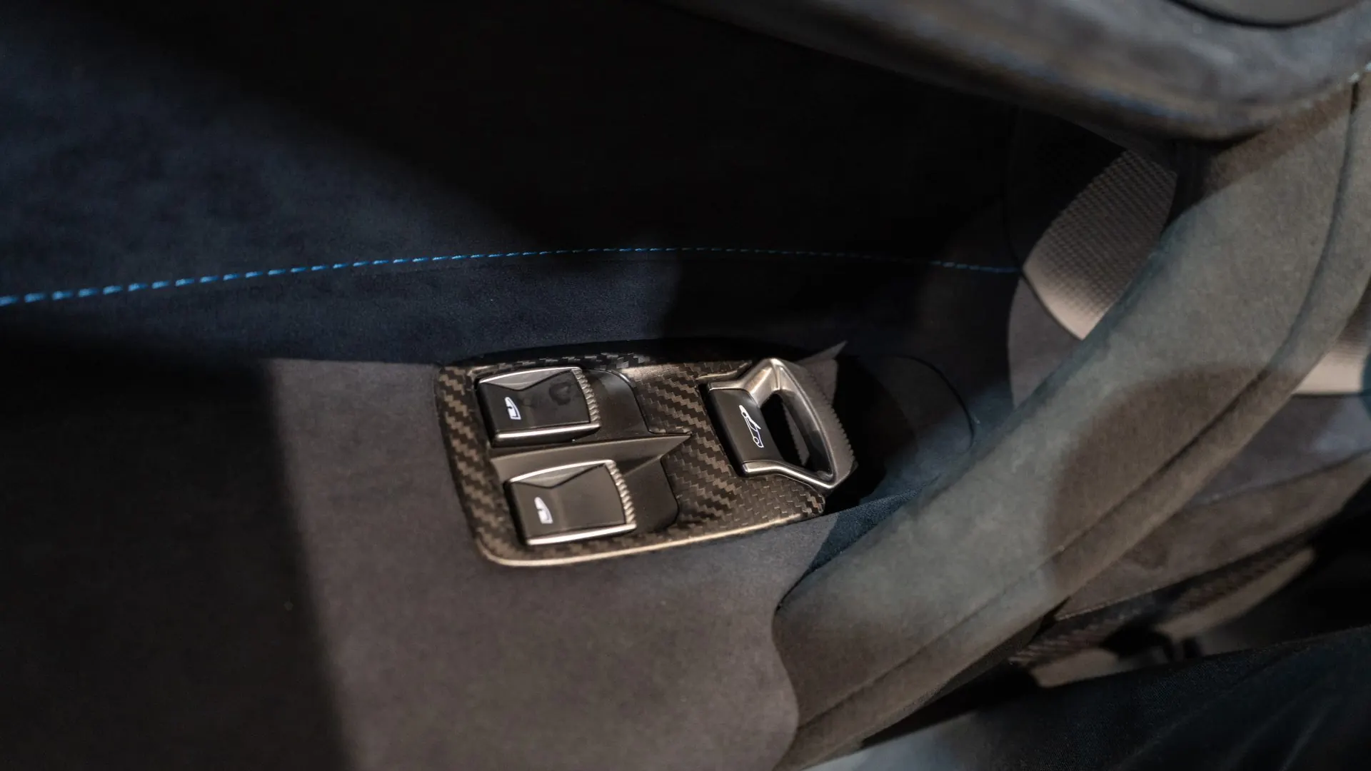 McLaren 765LT — photo 21