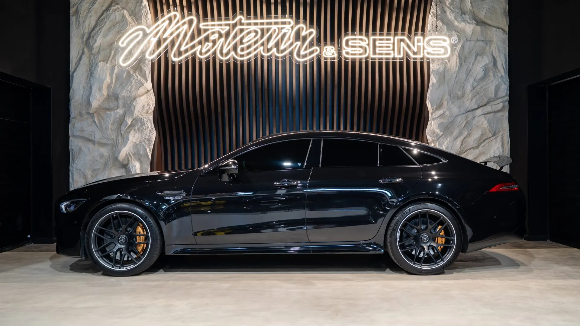 Mercedes AMG — photo 5