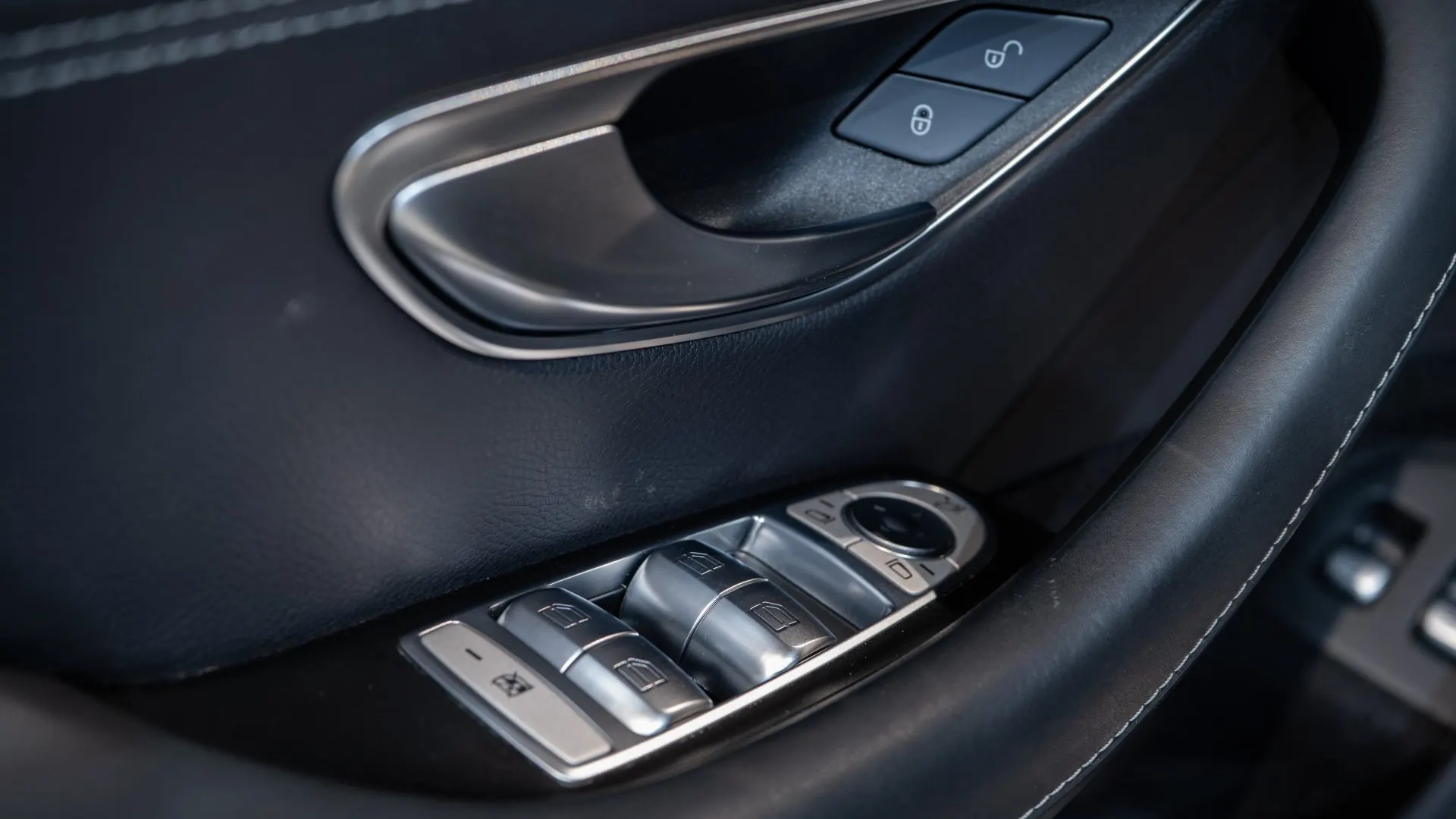 Mercedes AMG — photo 18