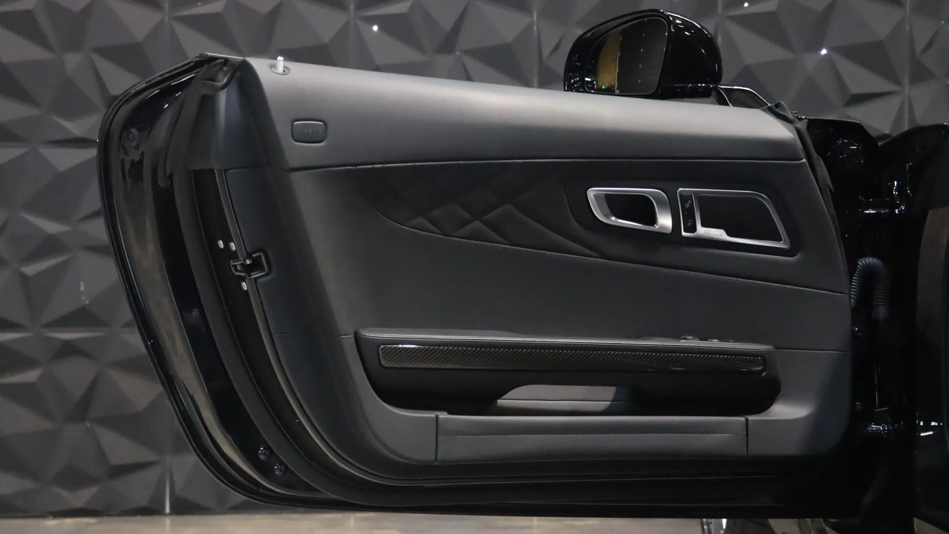 Mercedes AMG — photo 11