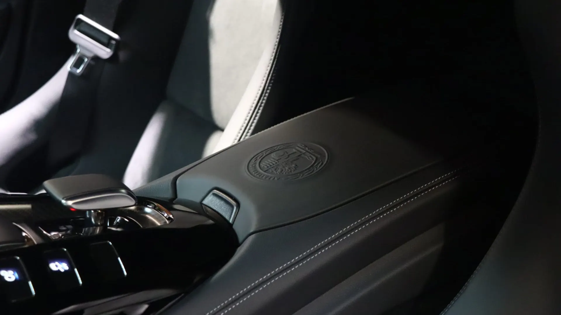 Mercedes AMG — photo 32