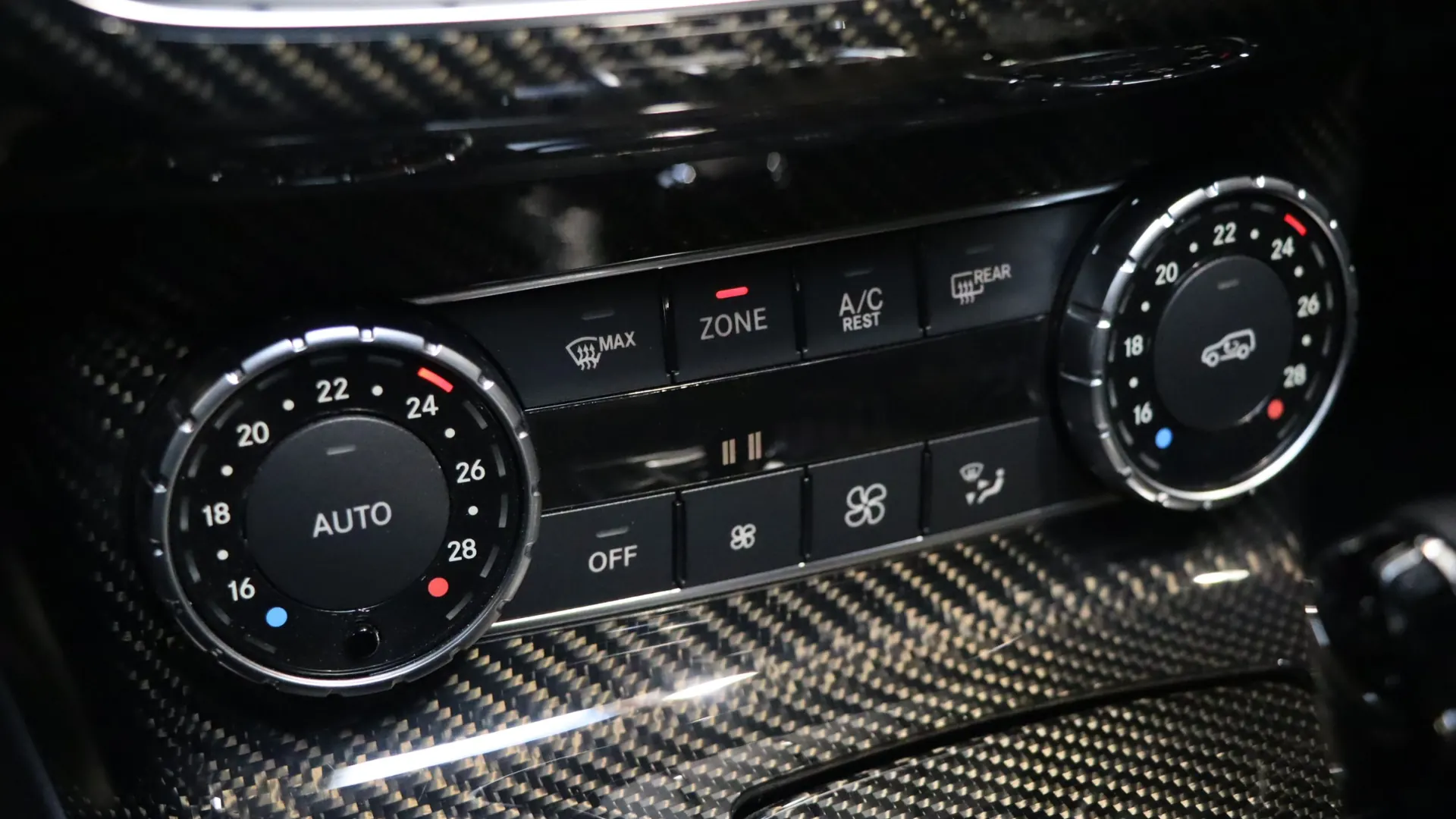Mercedes CLASSE — photo 30