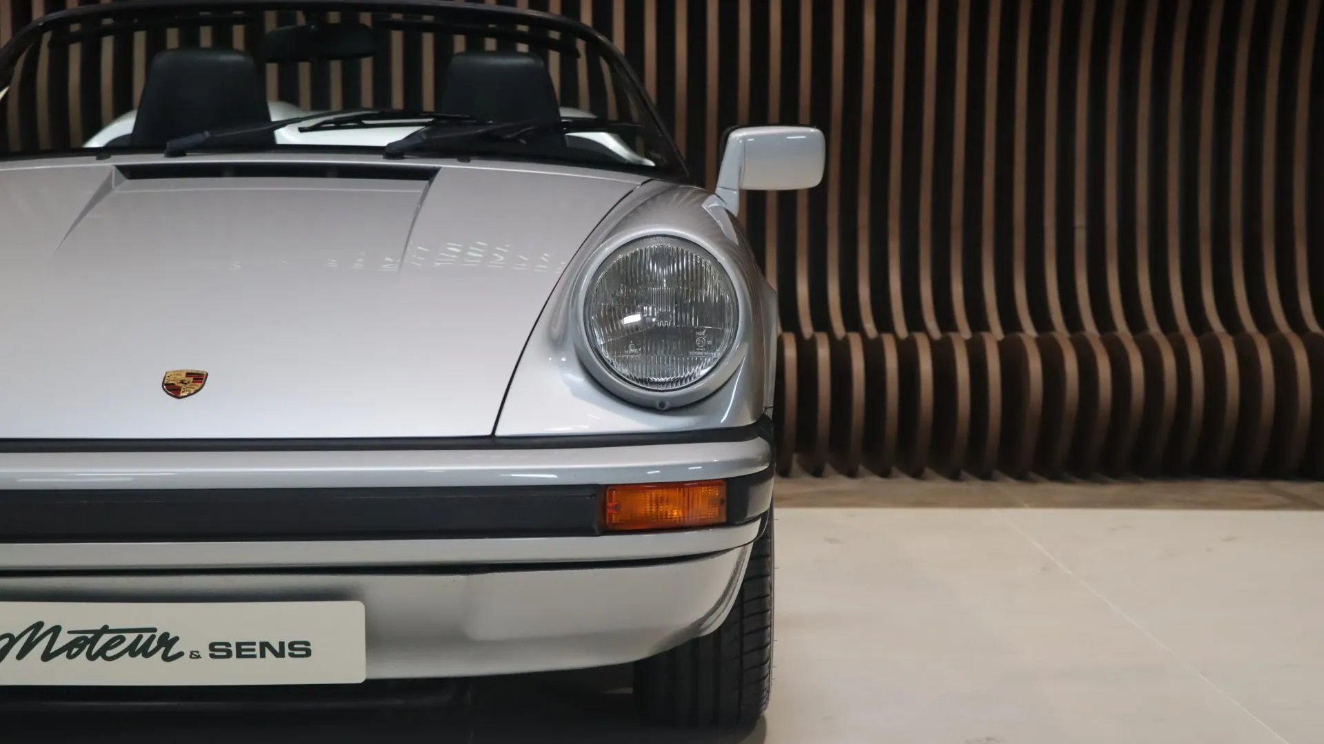 Porsche 911 — photo 25