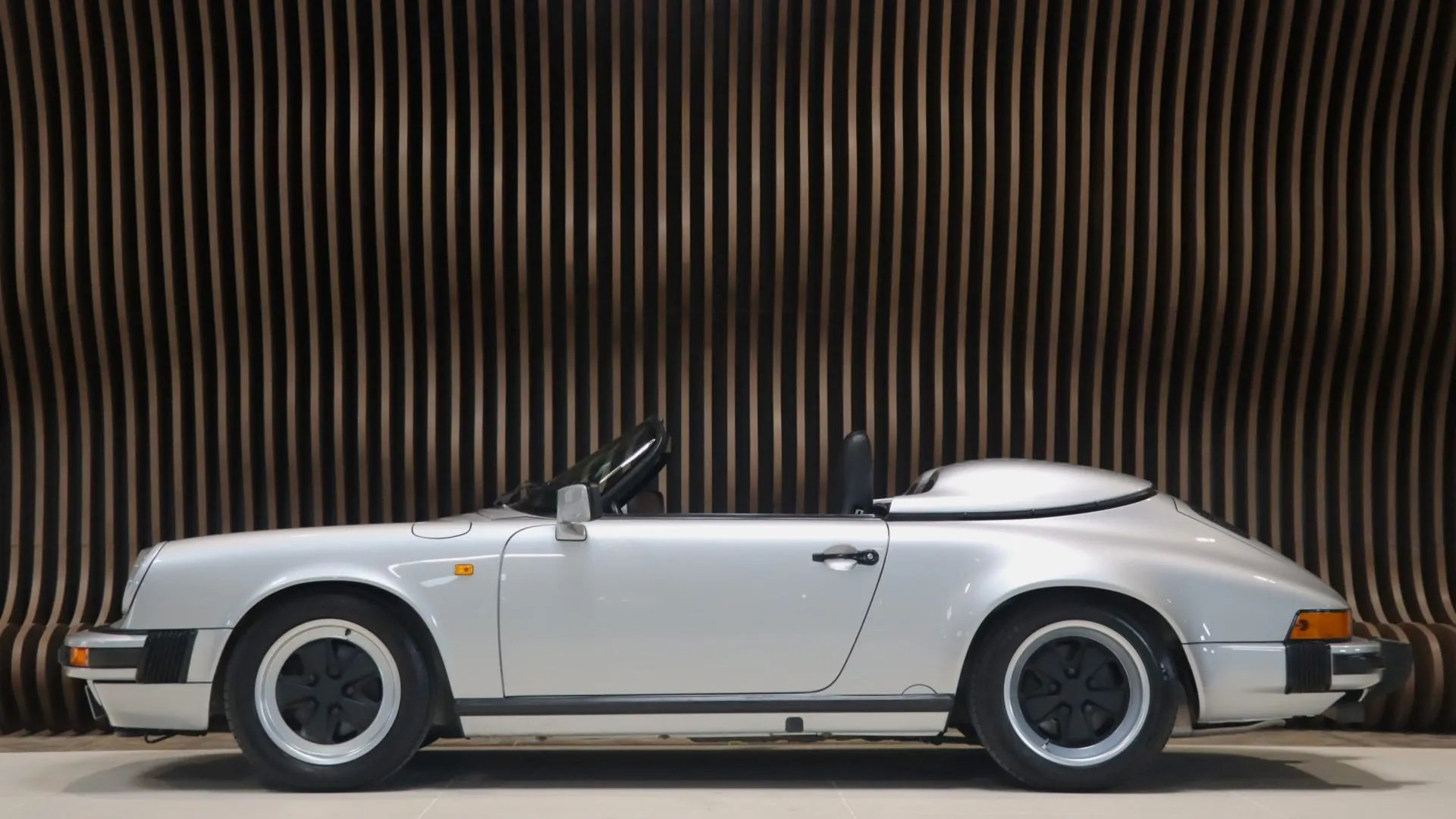 Porsche 911 — photo 5